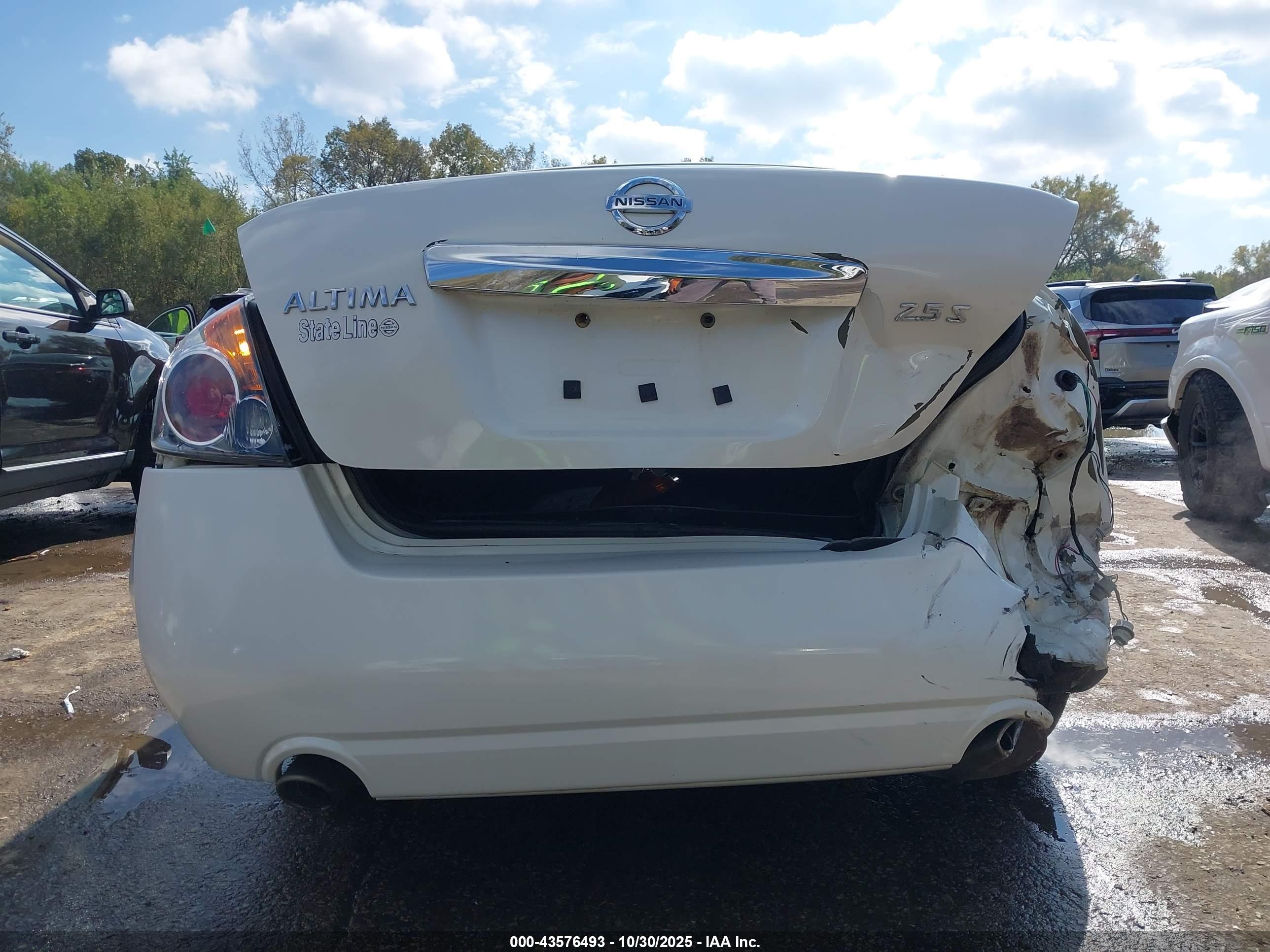 NISSAN ALTIMA image 6
