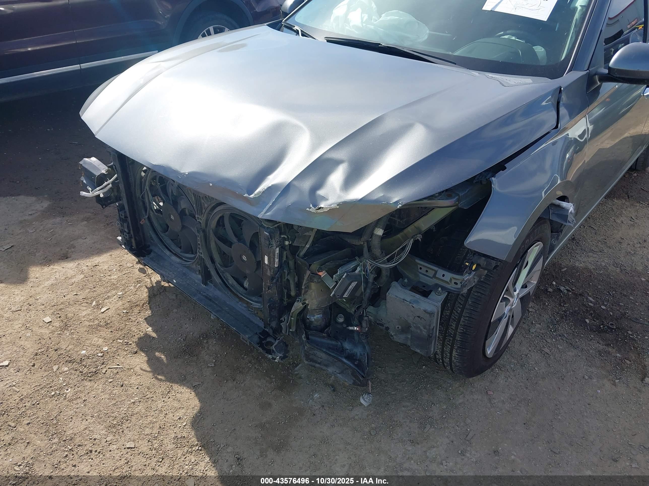 NISSAN ALTIMA image 6