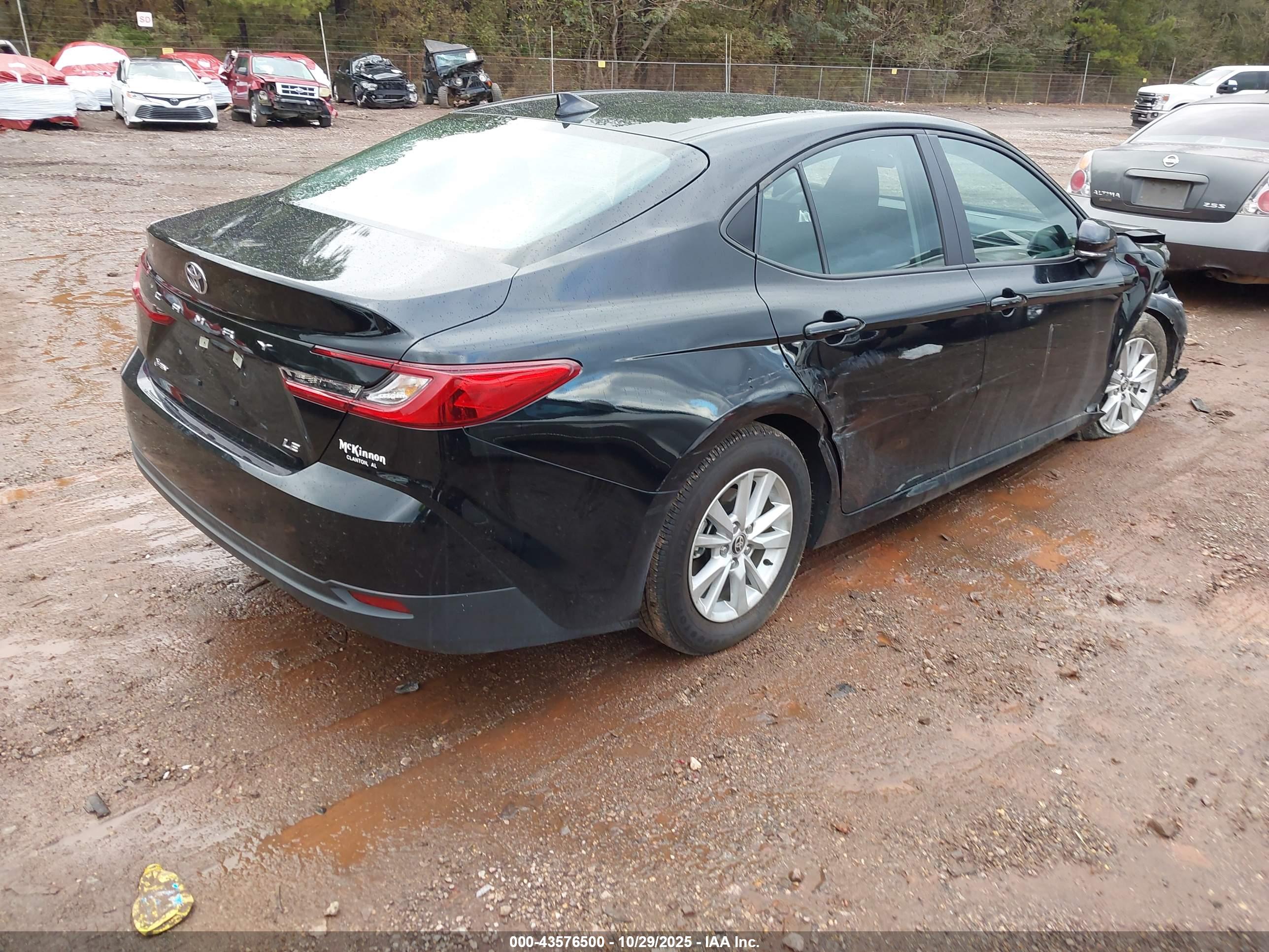 TOYOTA CAMRY image 4