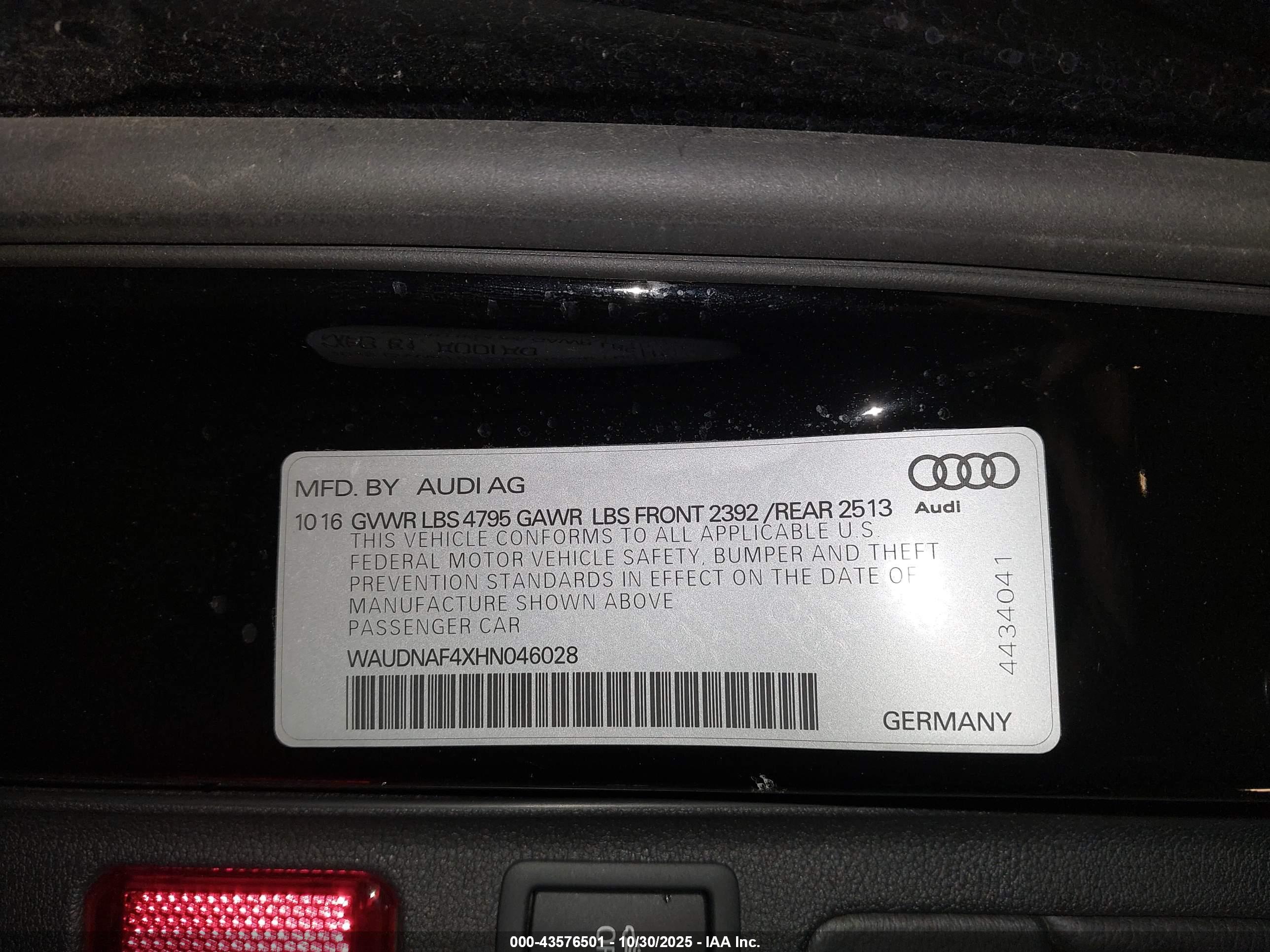 AUDI A4 image 9