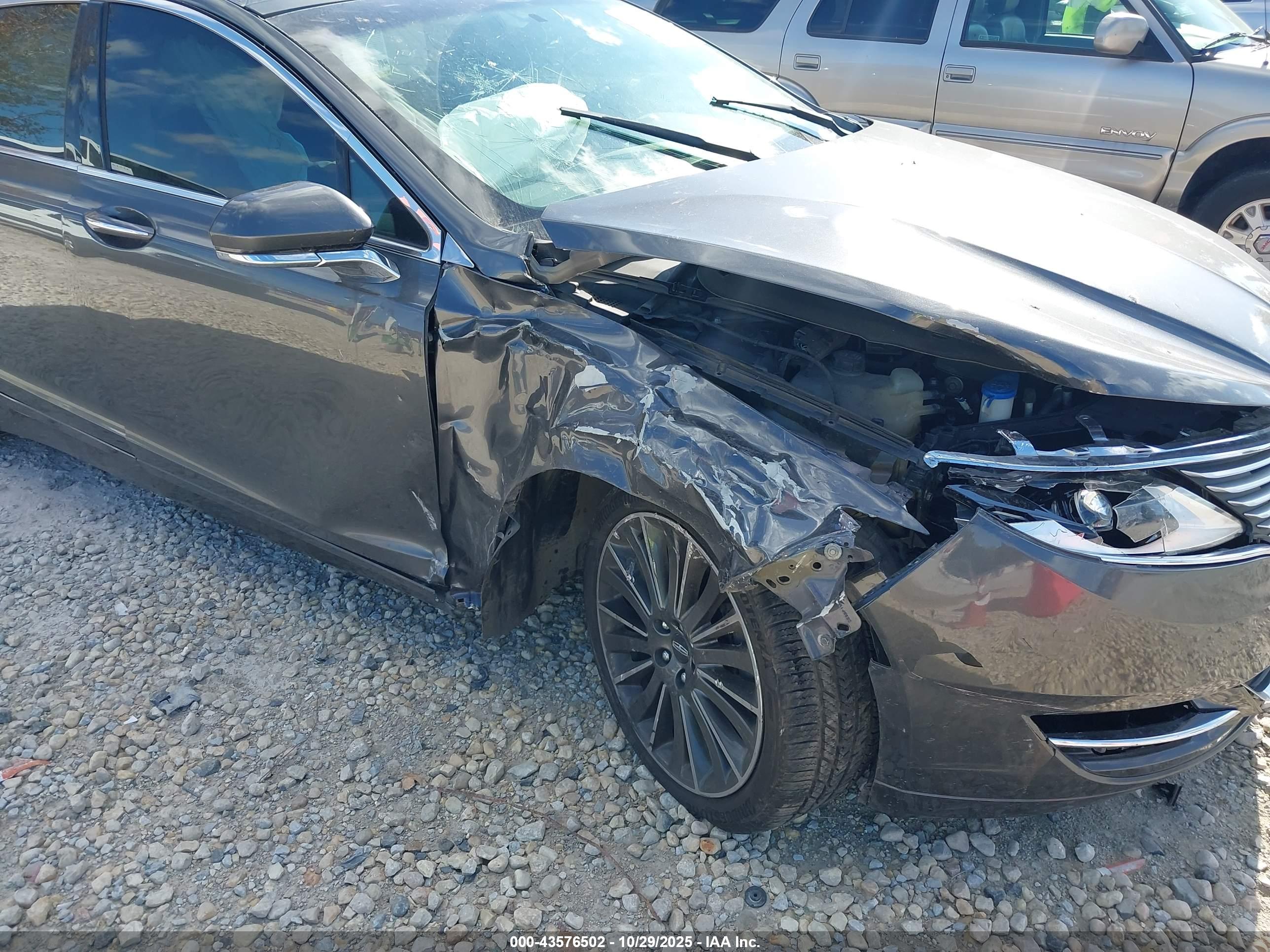 LINCOLN MKZ image 6