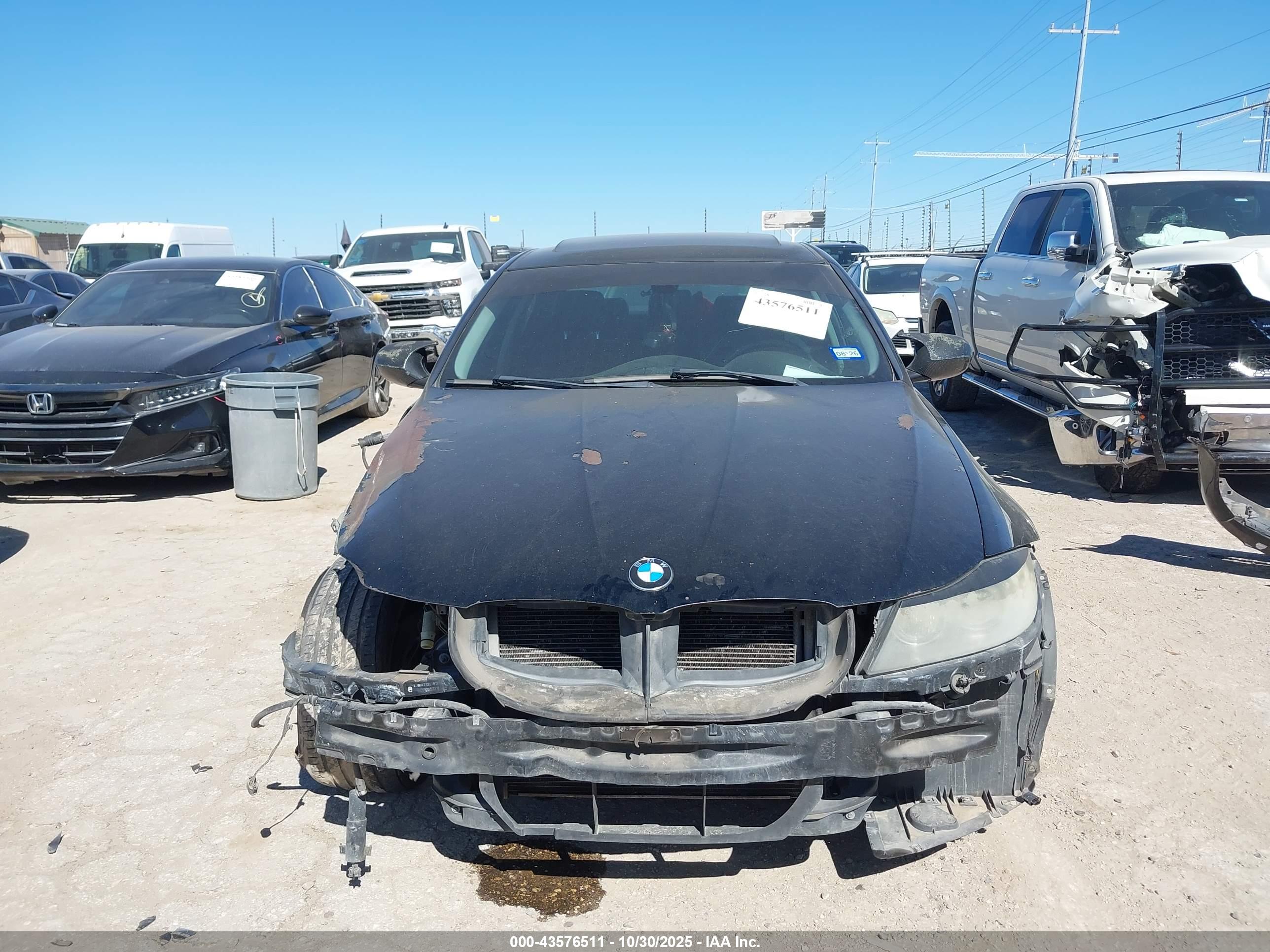 BMW 328I image 6
