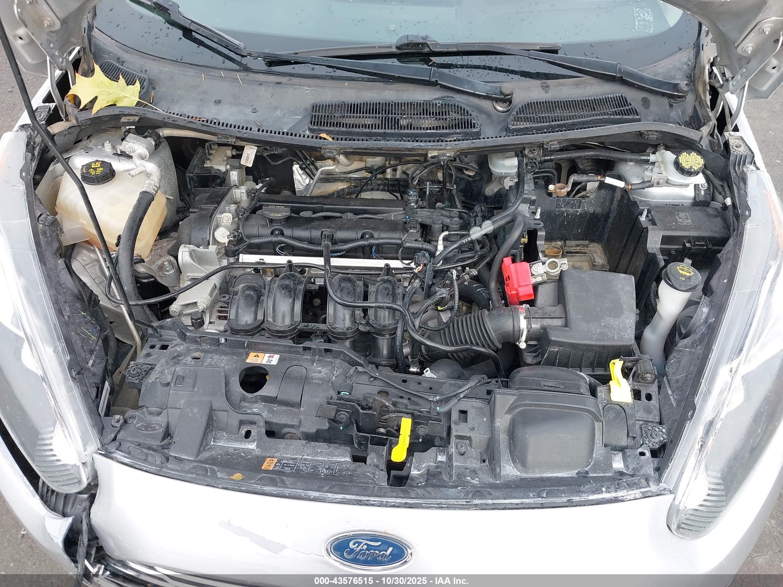 FORD FIESTA image 10