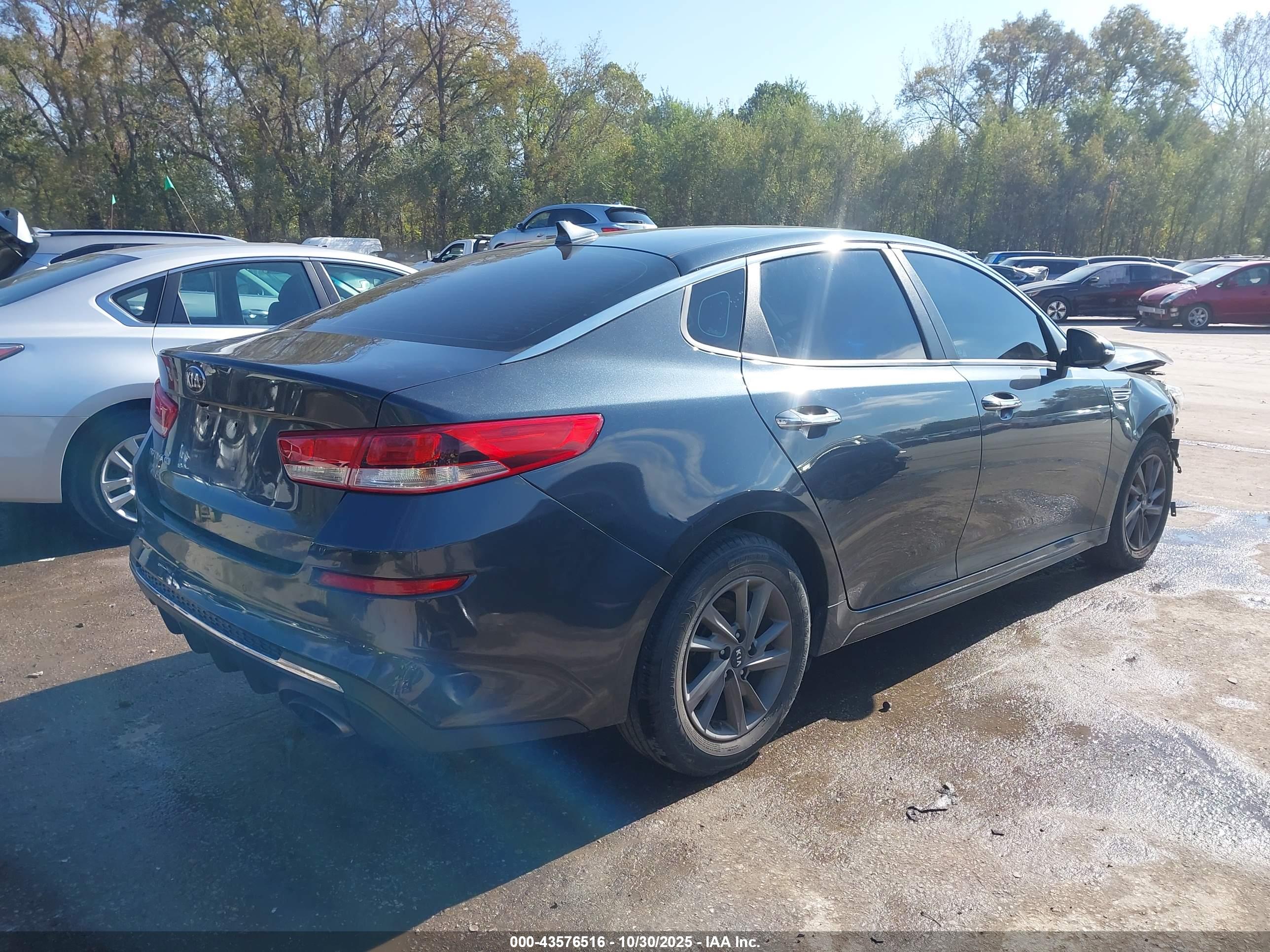KIA OPTIMA image 4