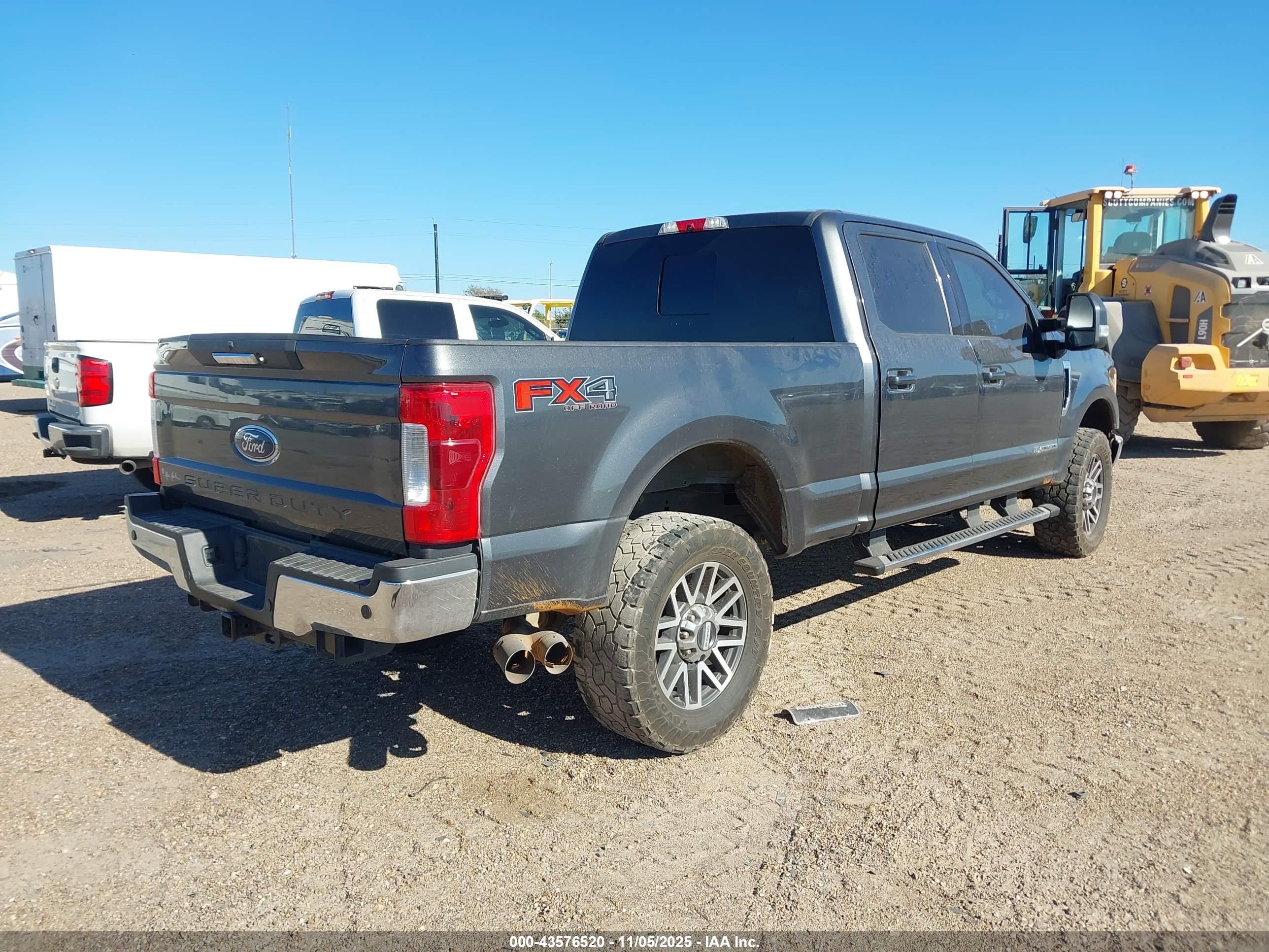 FORD F-250 image 4