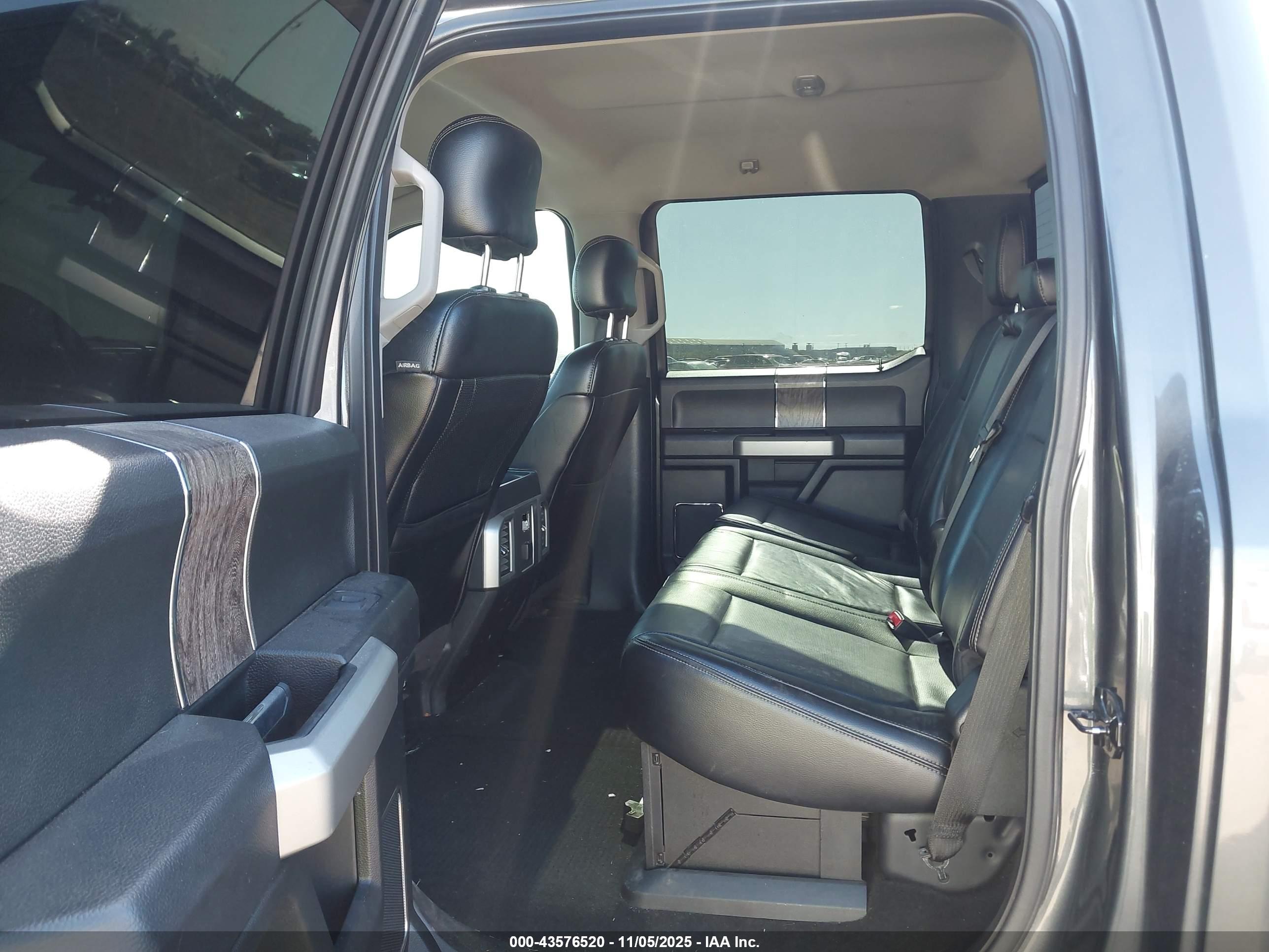 FORD F-250 image 8