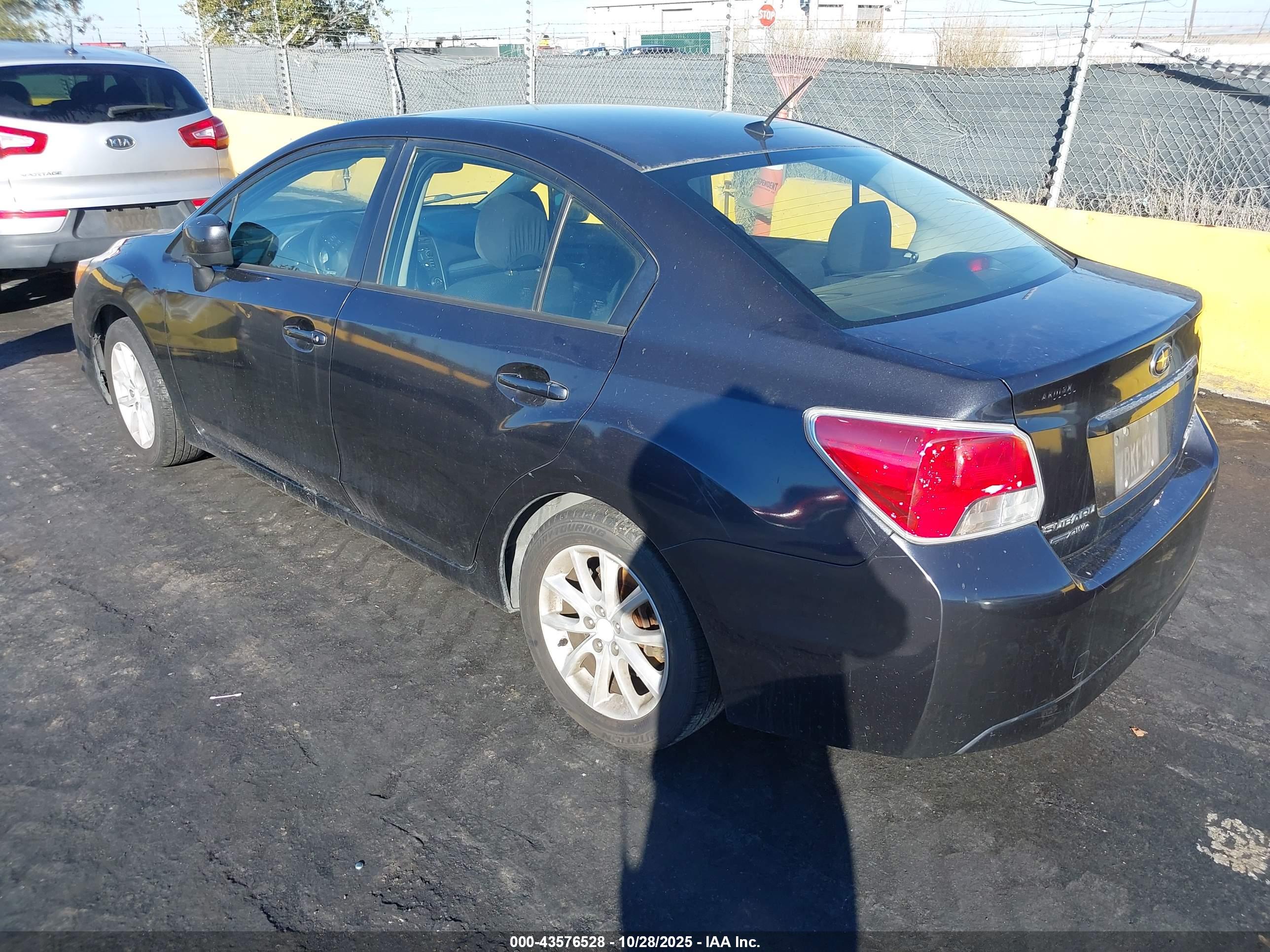 SUBARU IMPREZA image 3