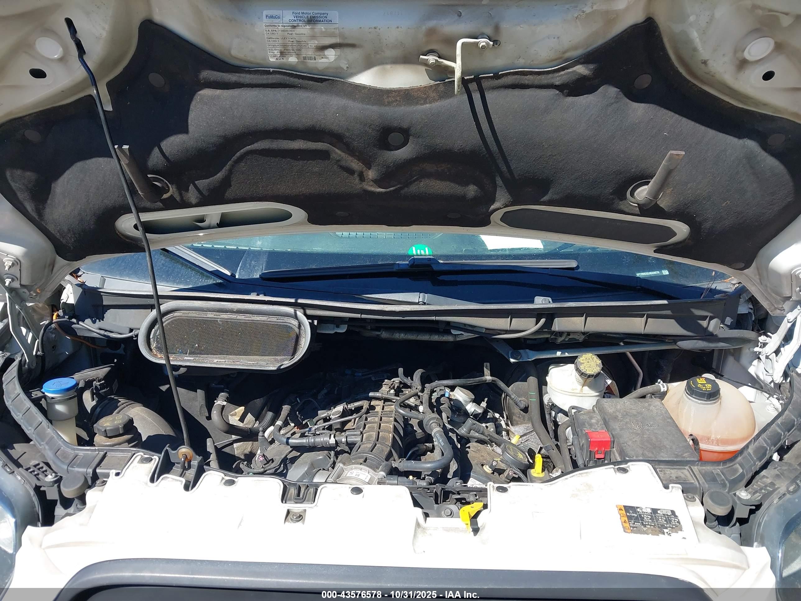 FORD TRANSIT-250 image 10