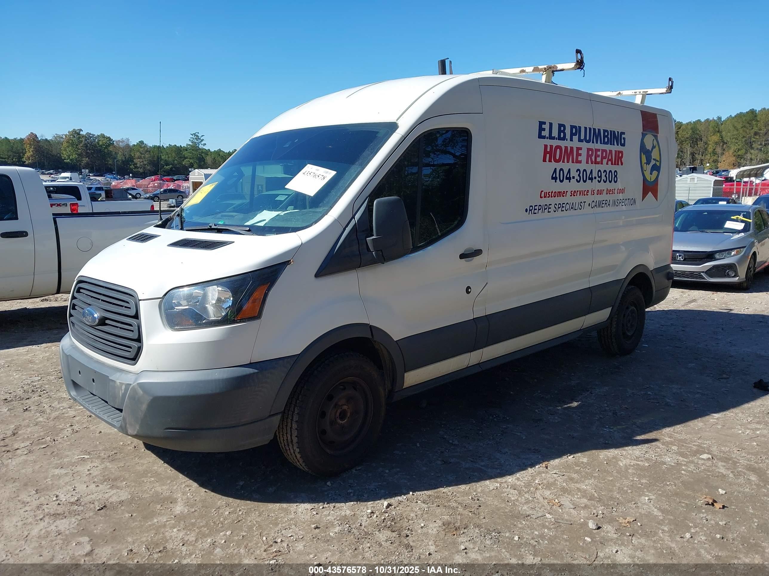 FORD TRANSIT-250 image 2