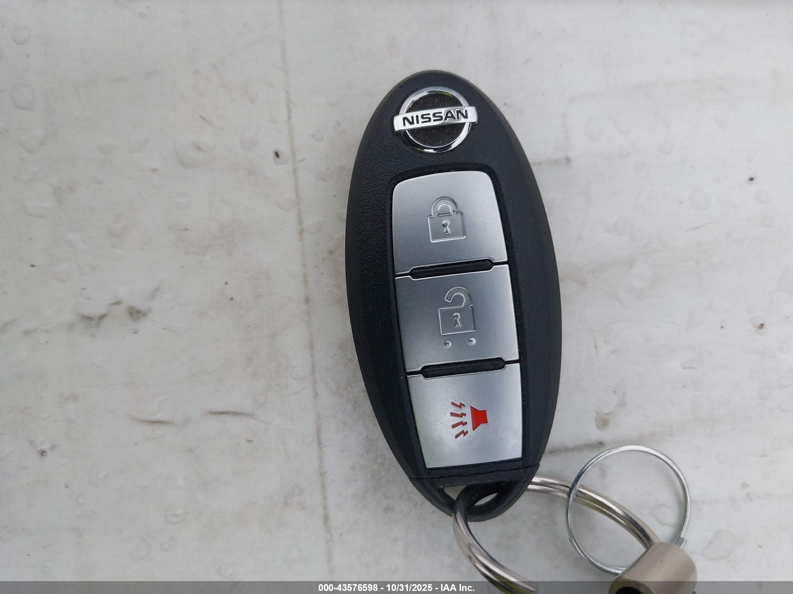 NISSAN PATHFINDER image 11