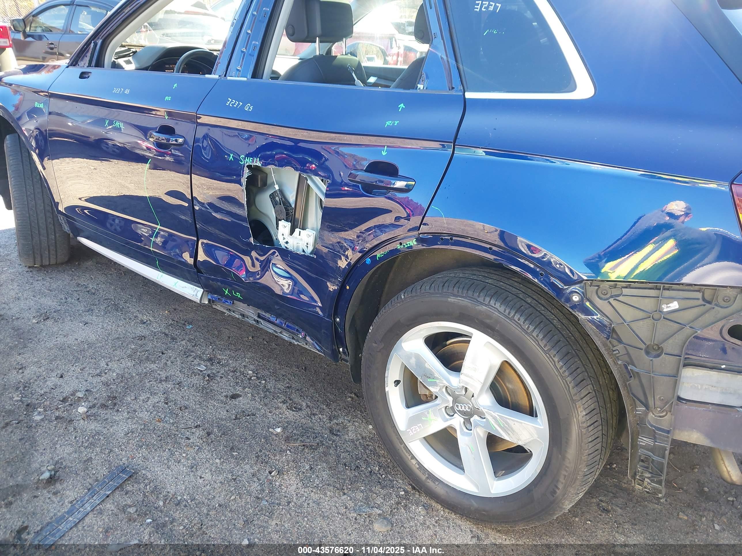 AUDI Q5 image 6