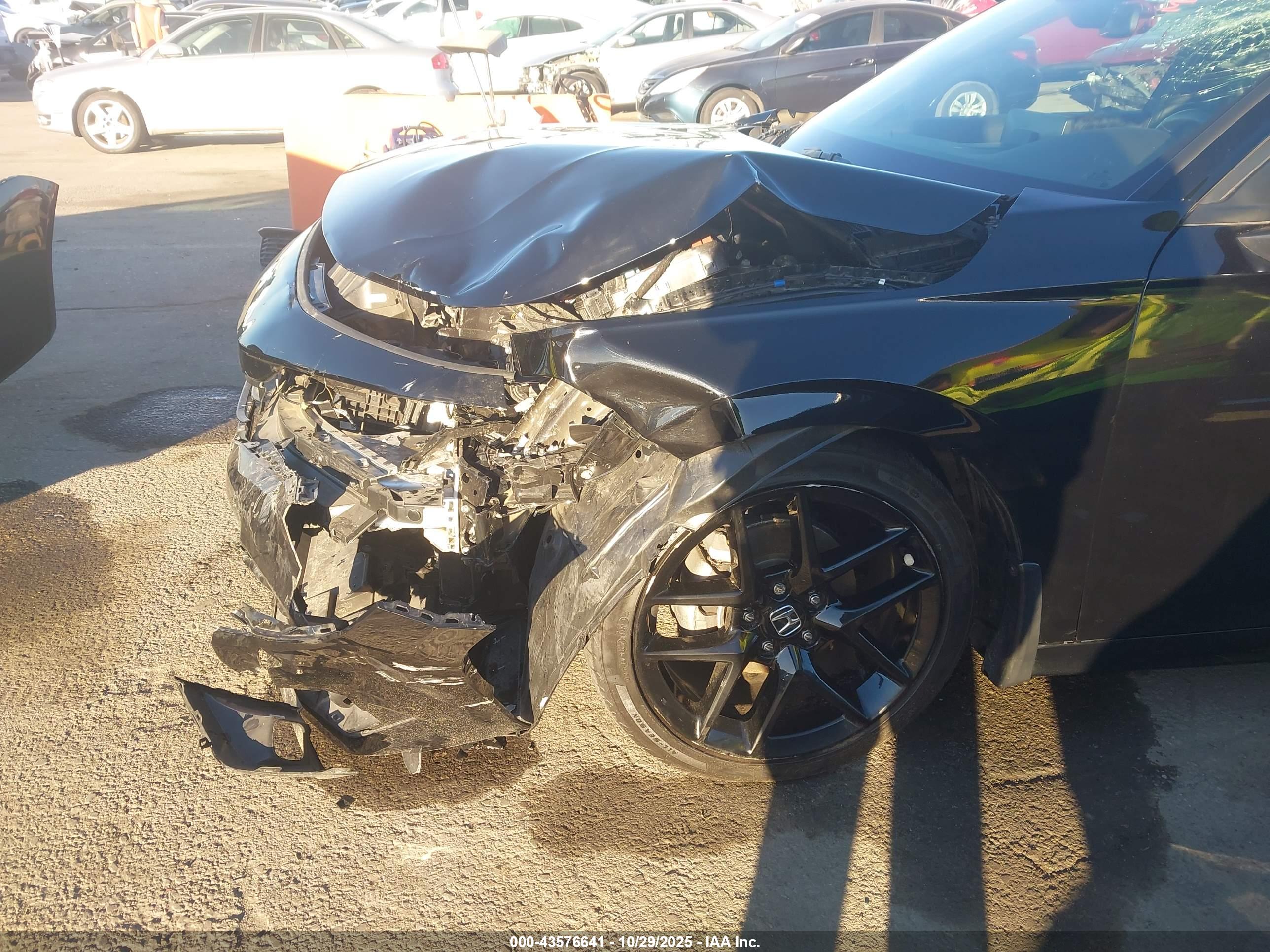 HONDA CIVIC image 6