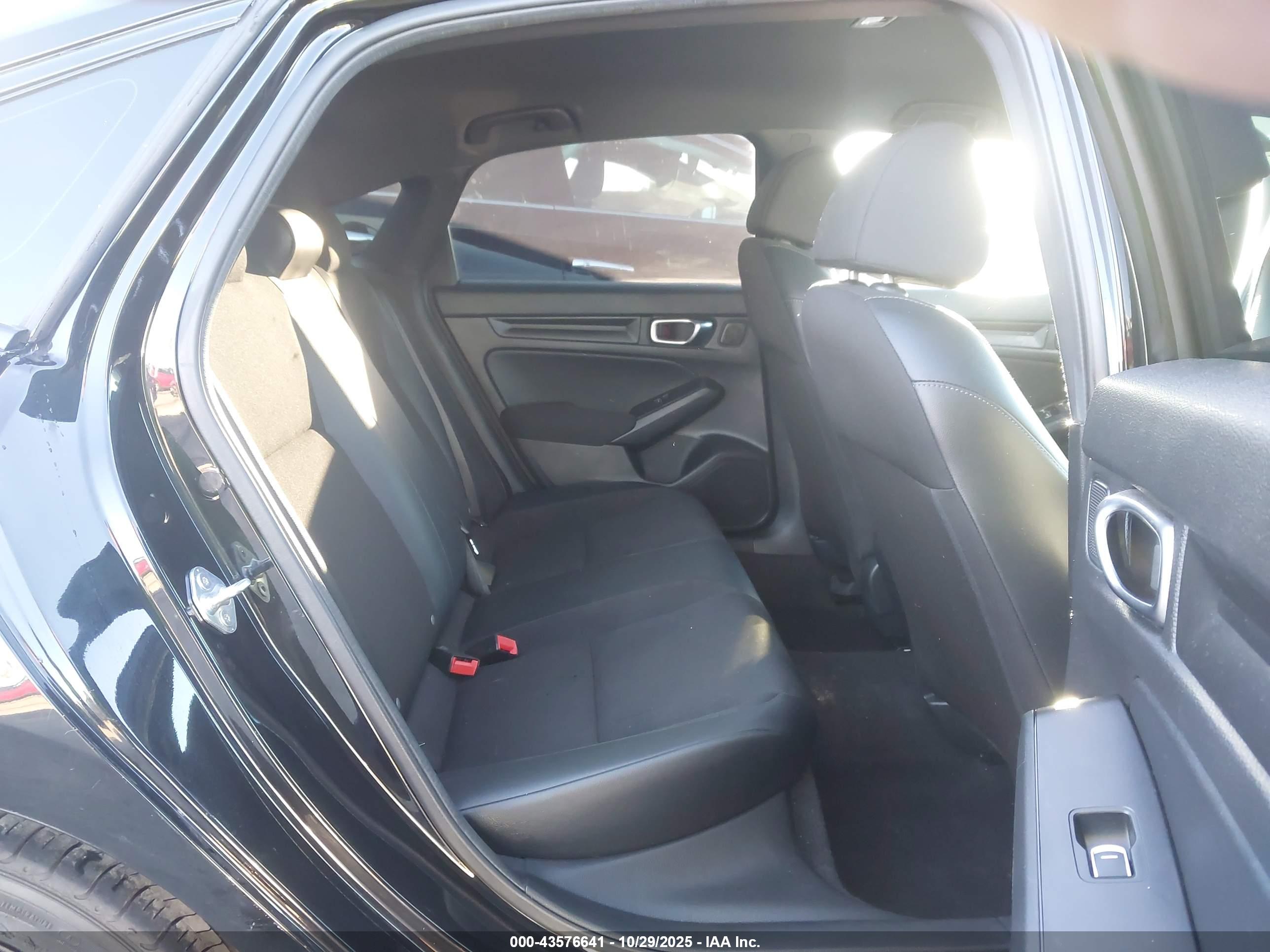 HONDA CIVIC image 8