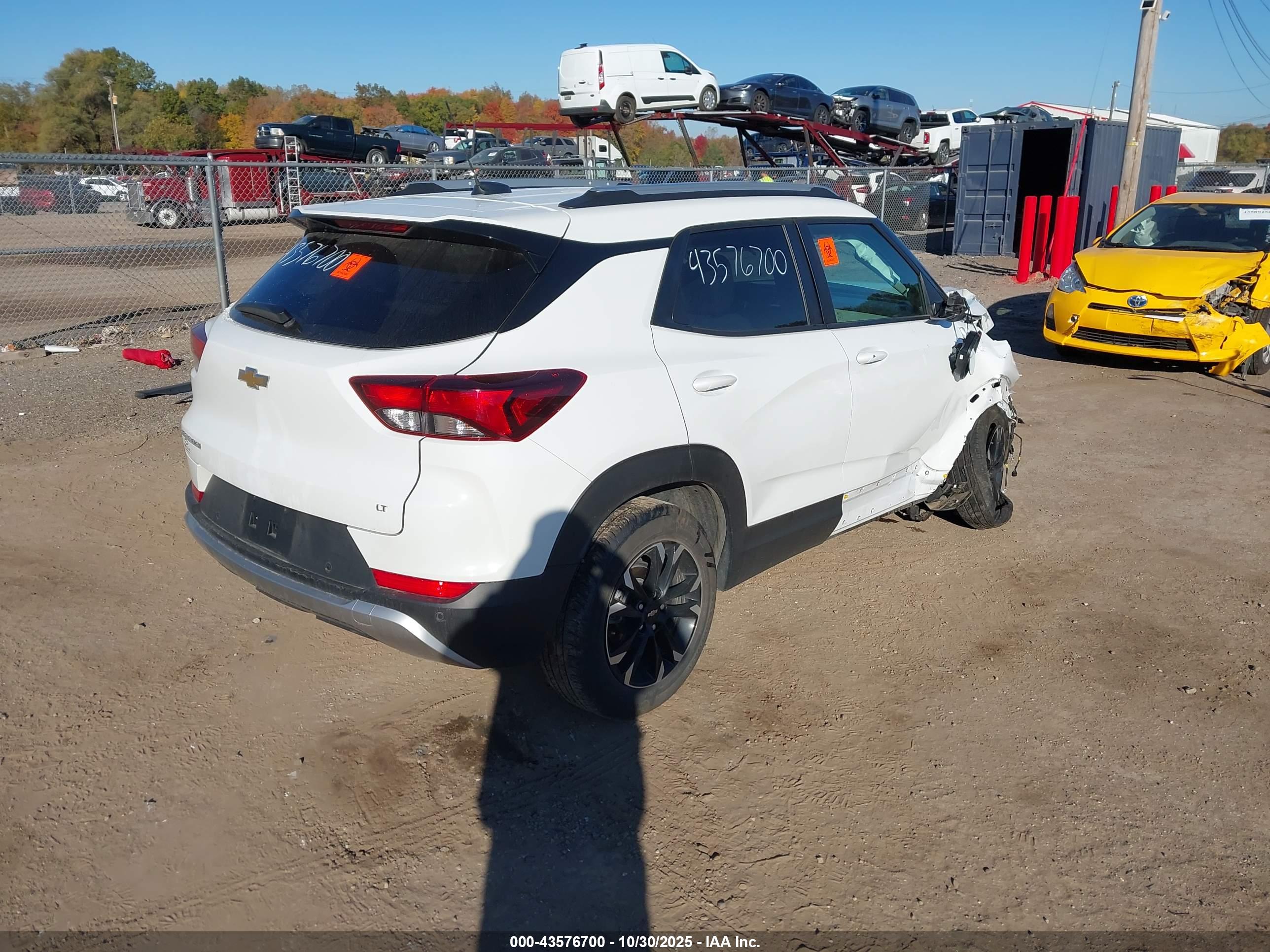 CHEVROLET TRAILBLAZER image 4