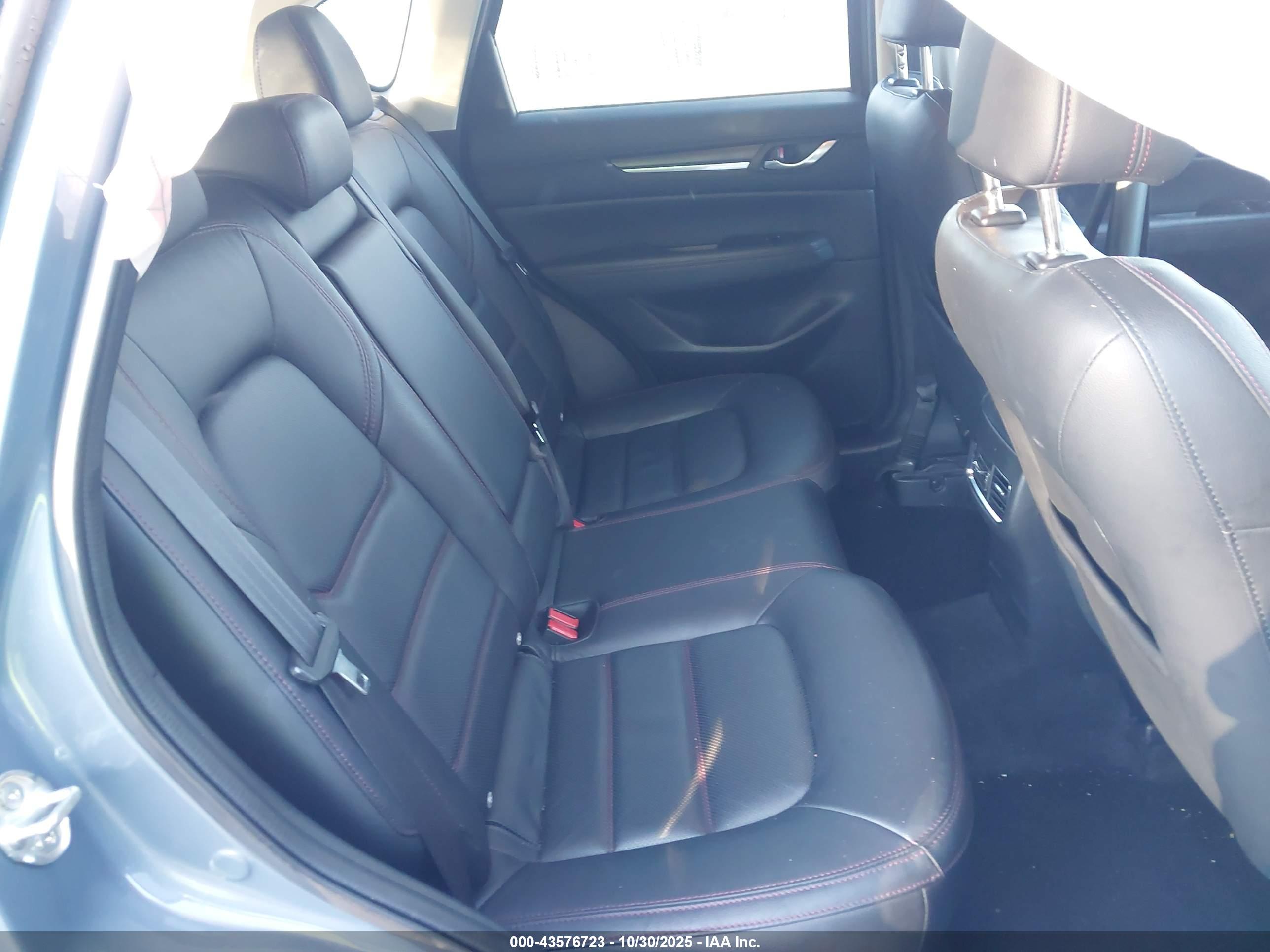 MAZDA CX-5 image 8