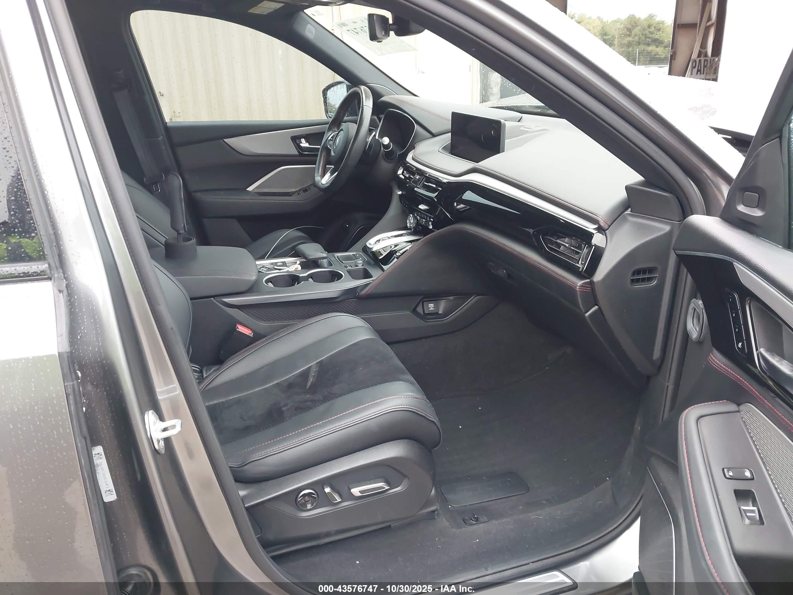 ACURA MDX image 5