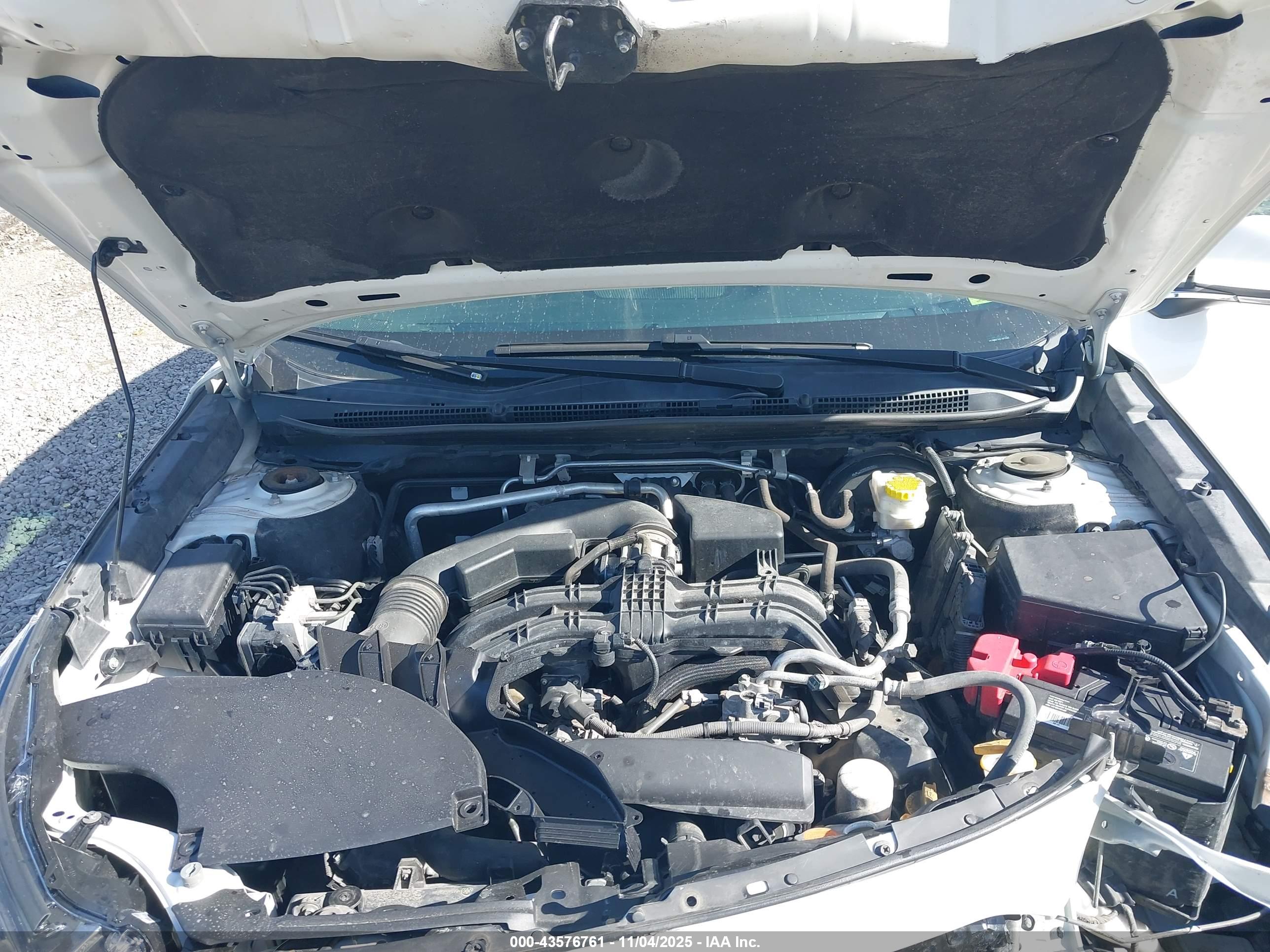 SUBARU LEGACY image 10