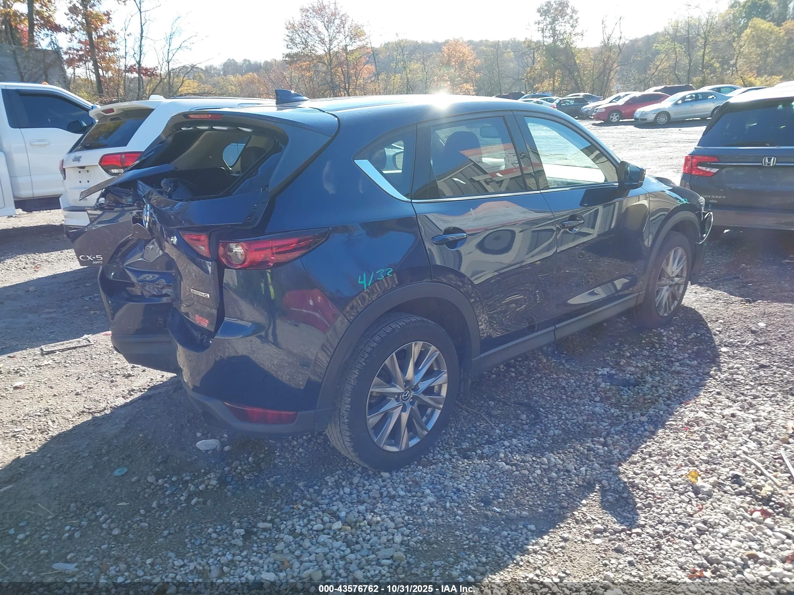 MAZDA CX-5 image 4