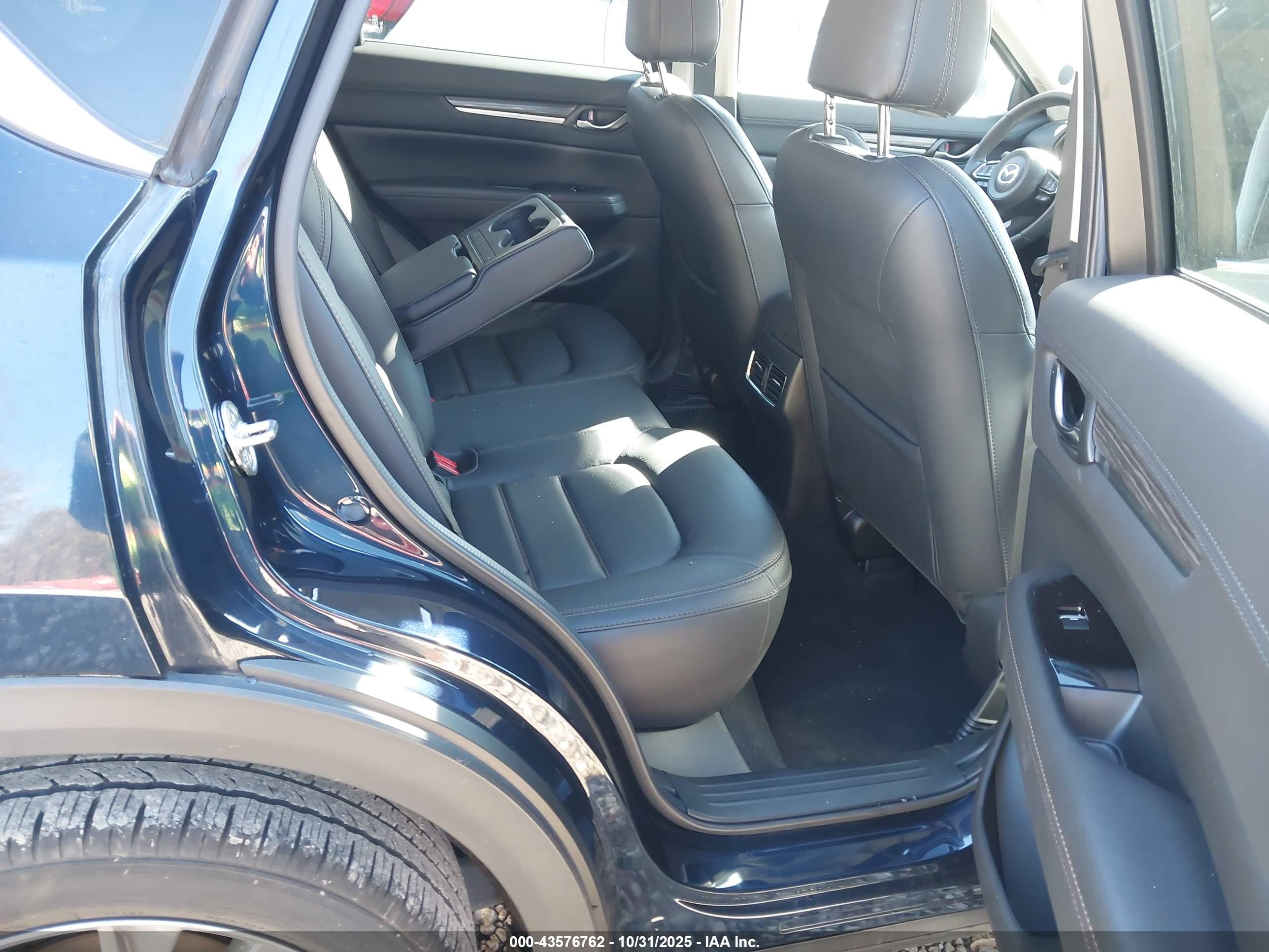 MAZDA CX-5 image 8