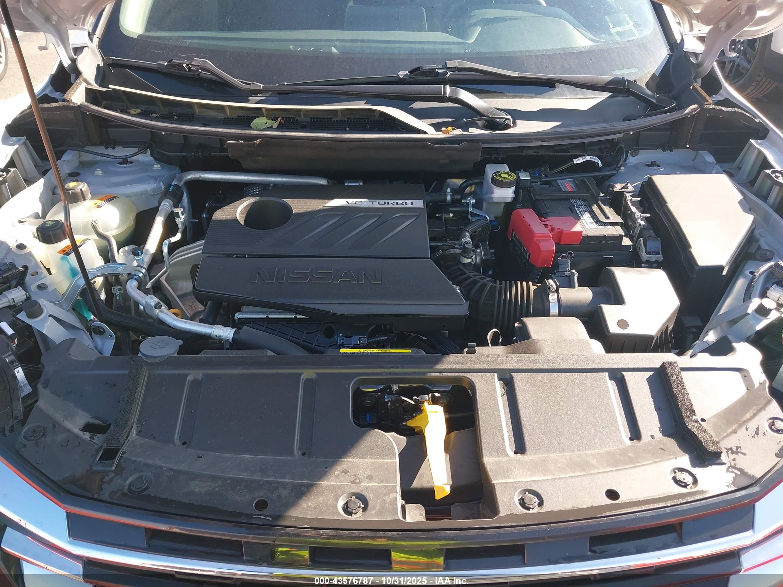 NISSAN ROGUE image 10