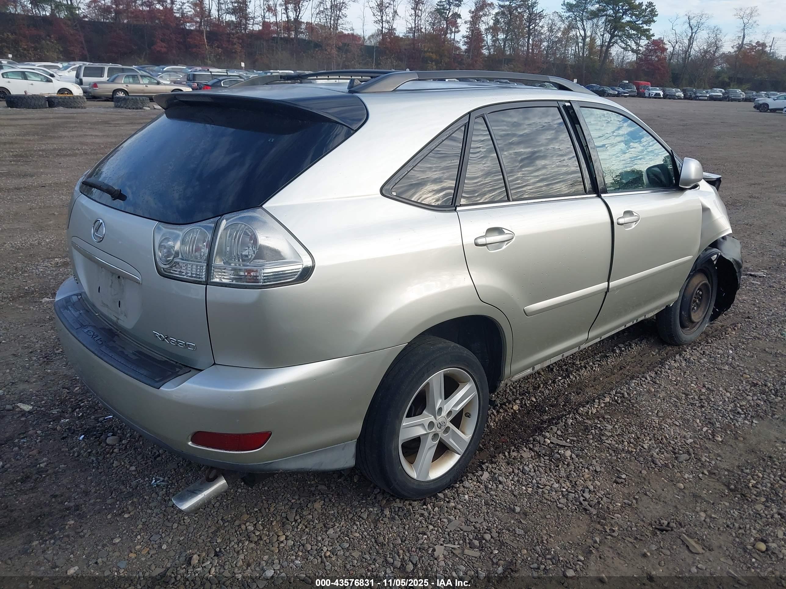 LEXUS RX image 4