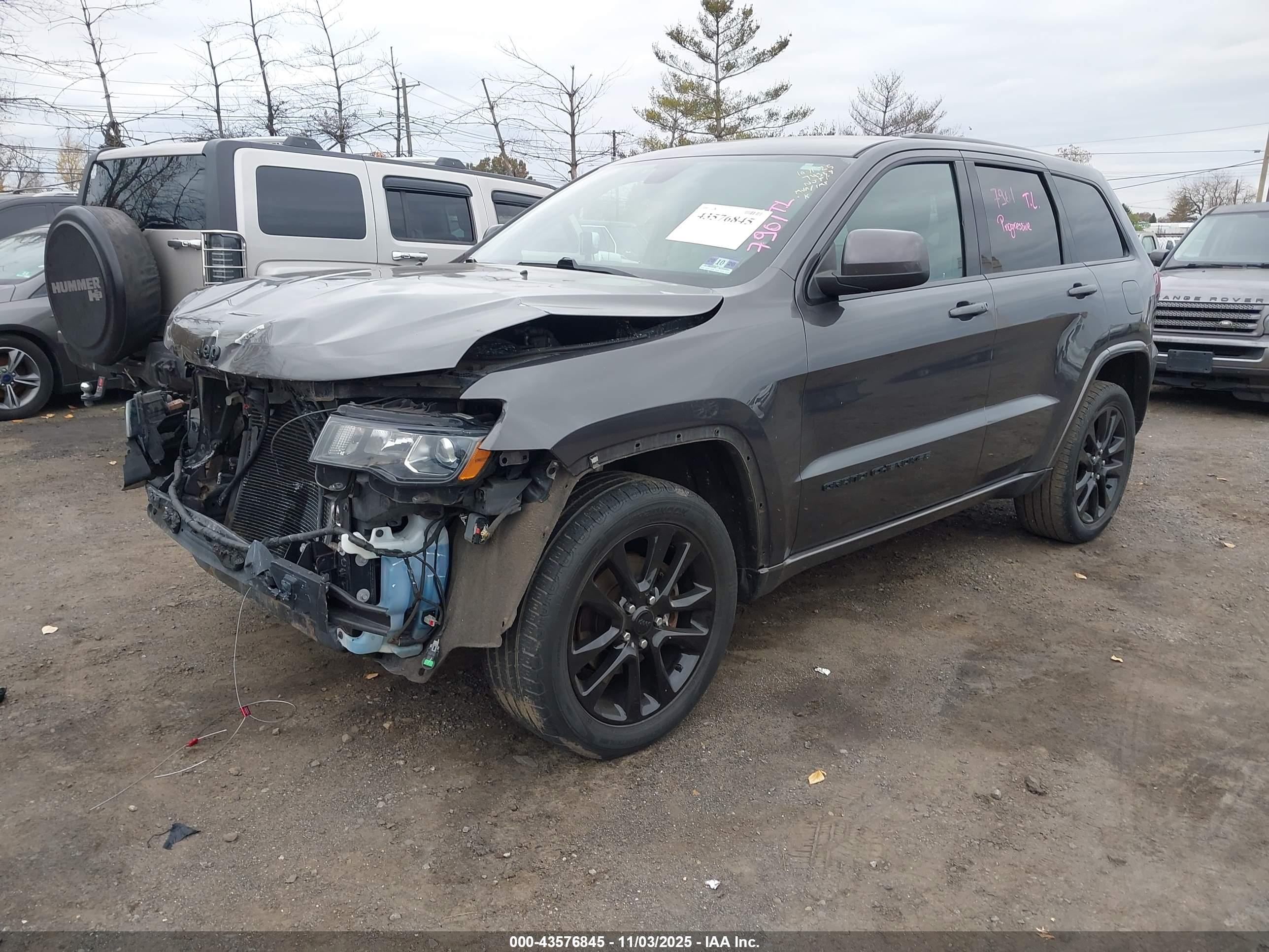 JEEP GRAND image 2