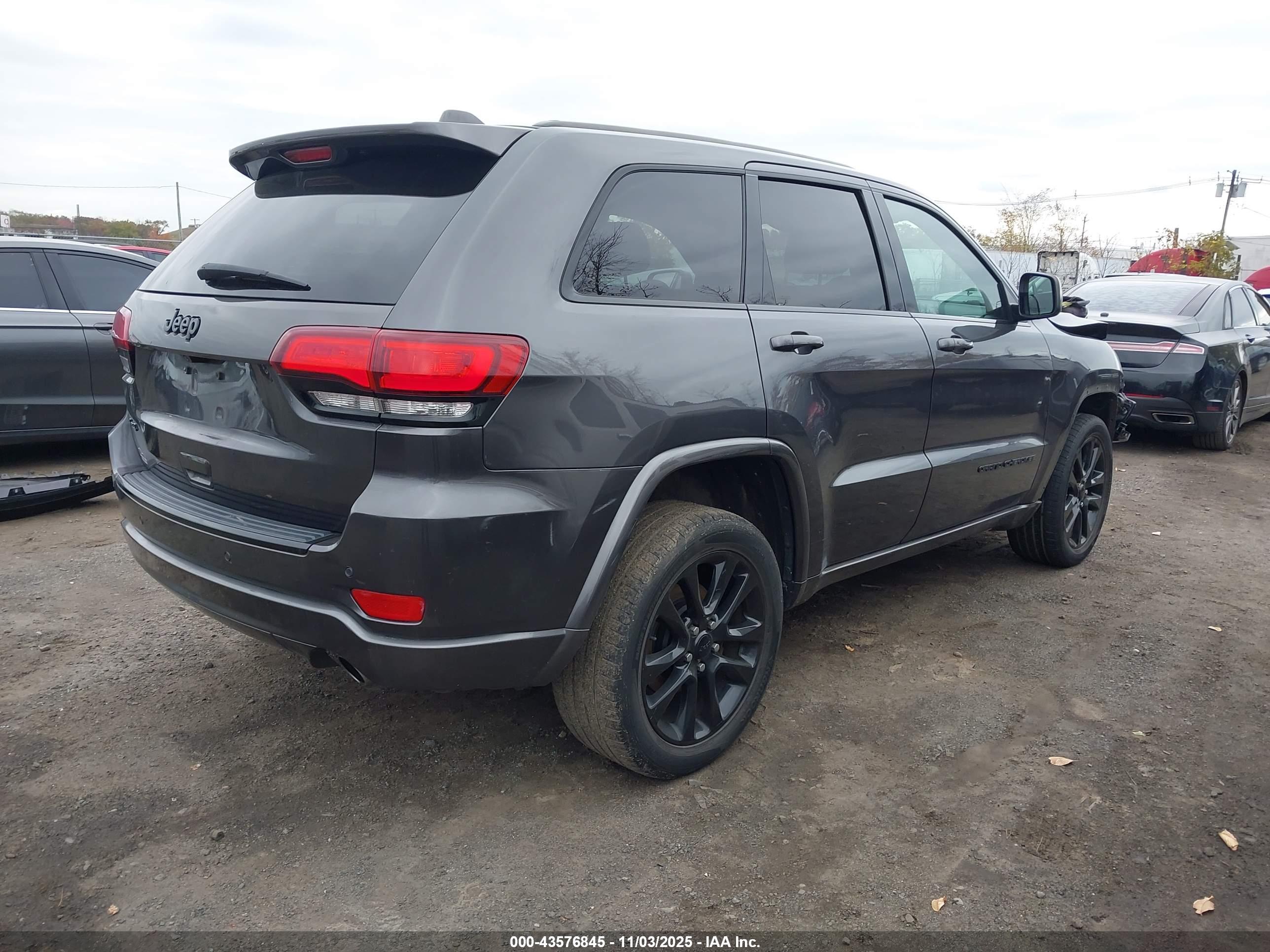 JEEP GRAND image 4