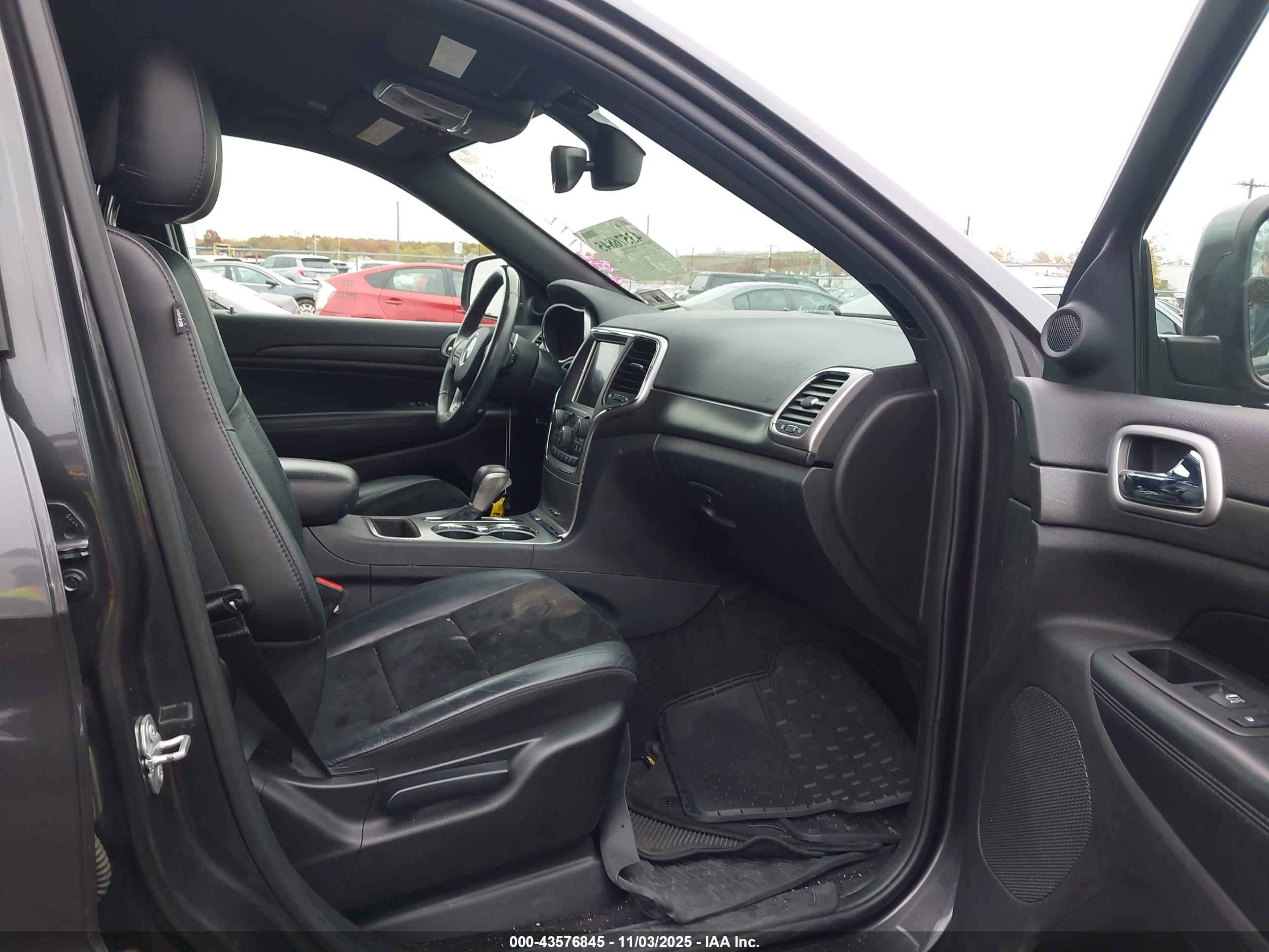 JEEP GRAND image 5