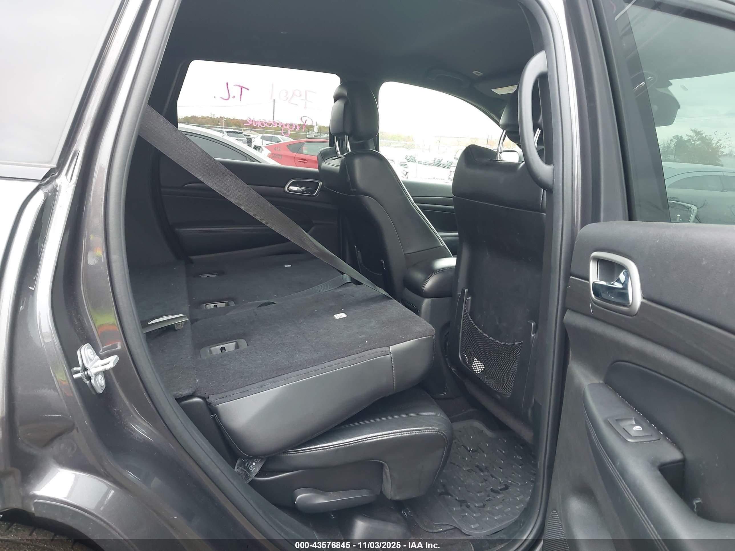 JEEP GRAND image 8