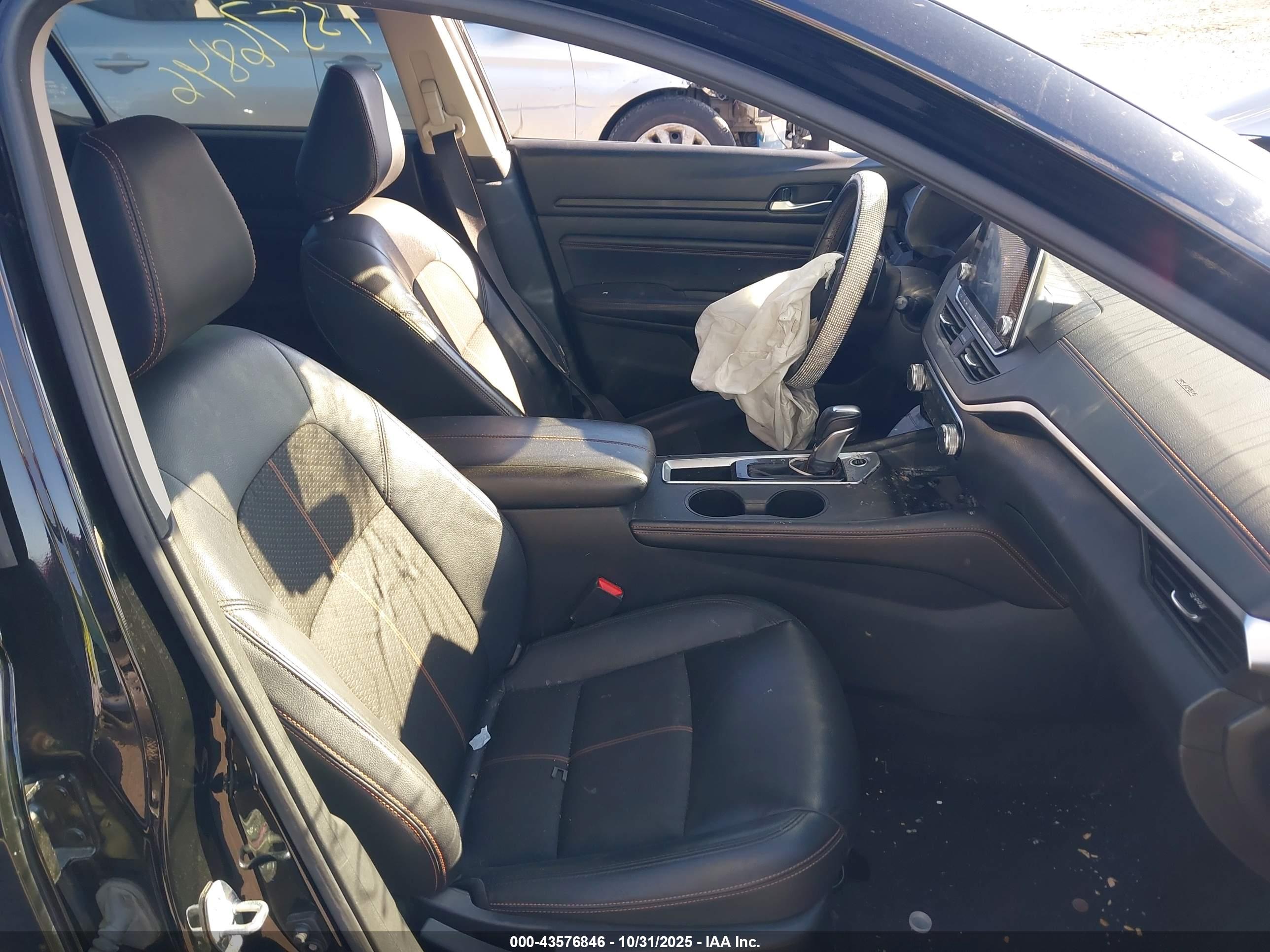 NISSAN ALTIMA image 5