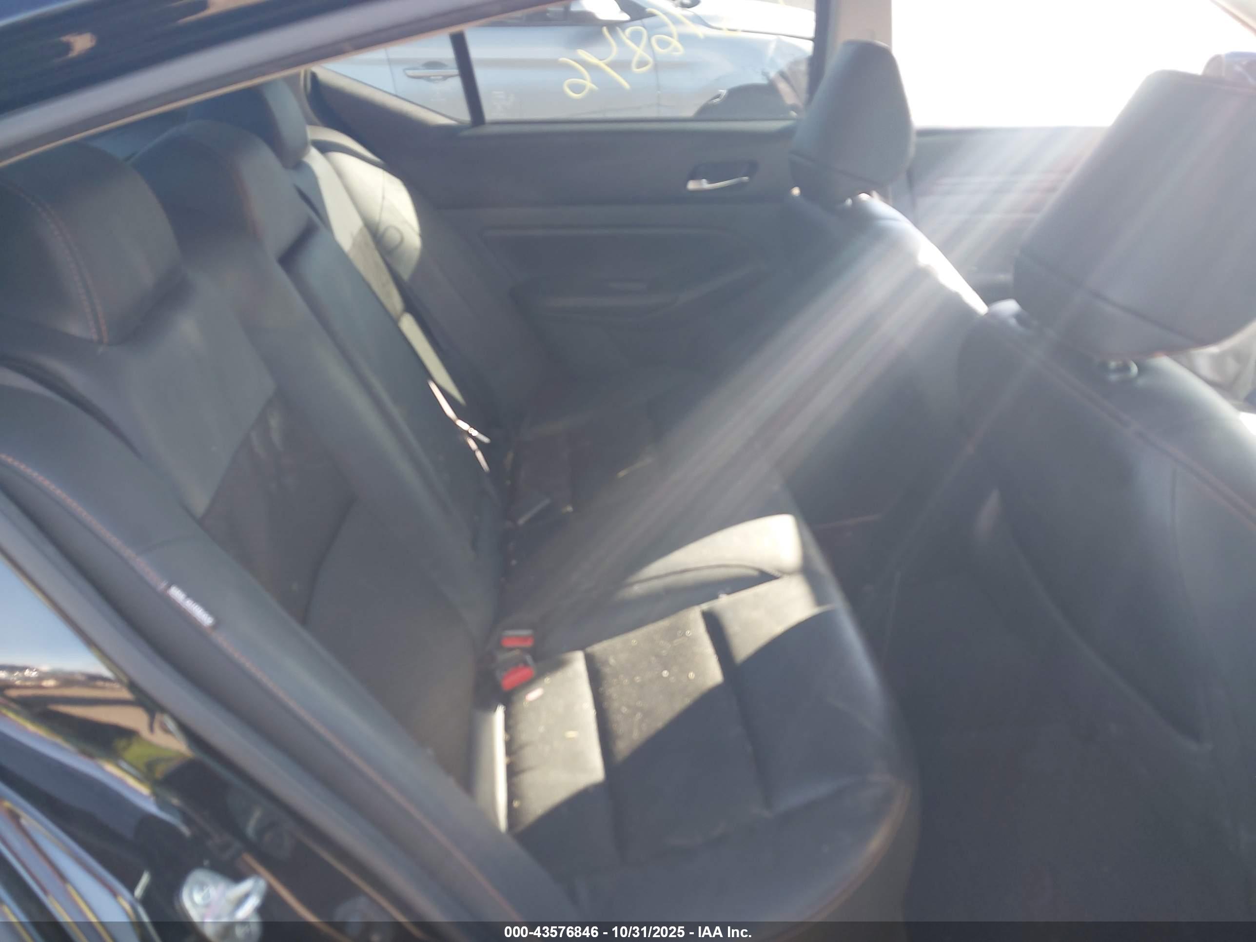 NISSAN ALTIMA image 8