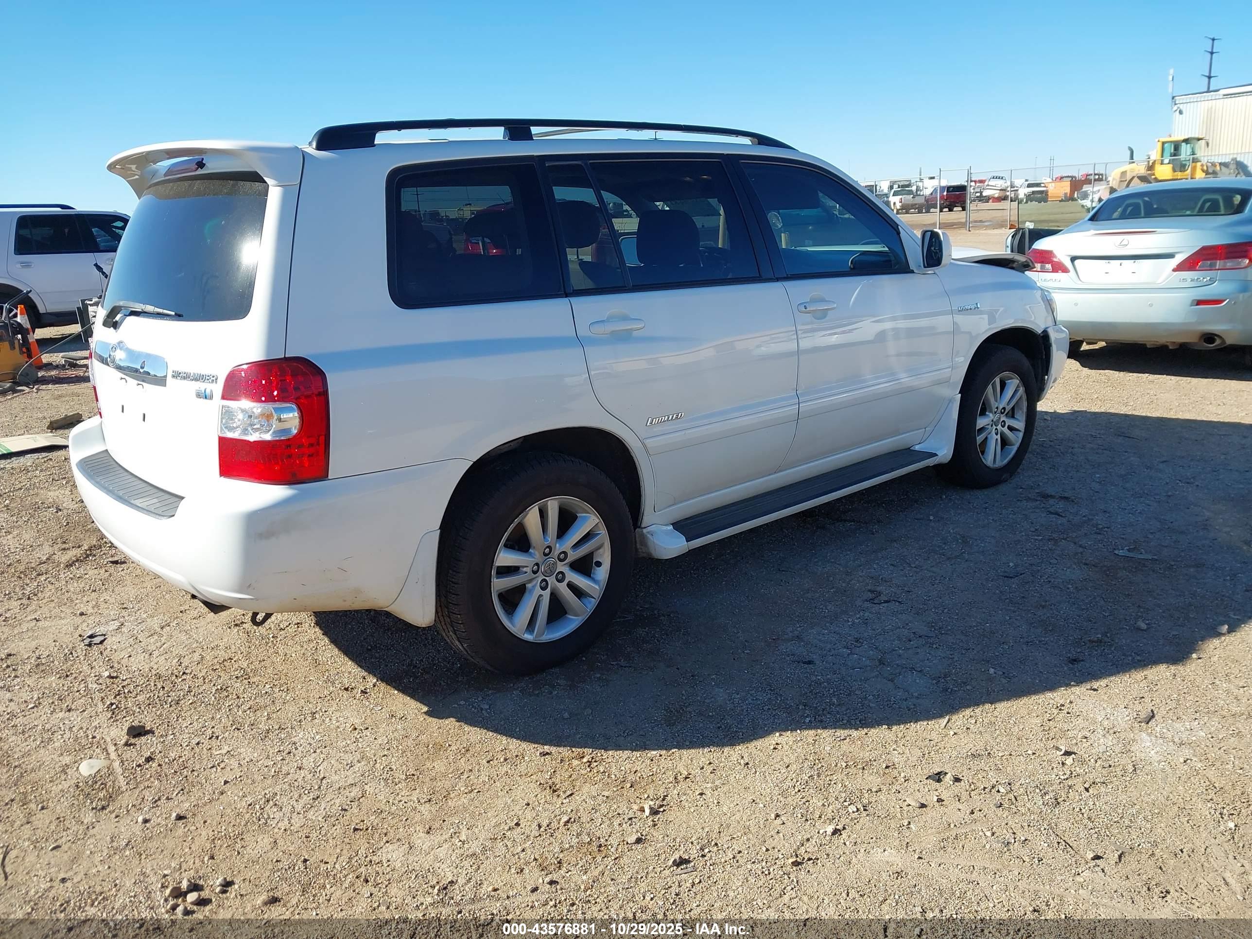 TOYOTA HIGHLANDER image 4