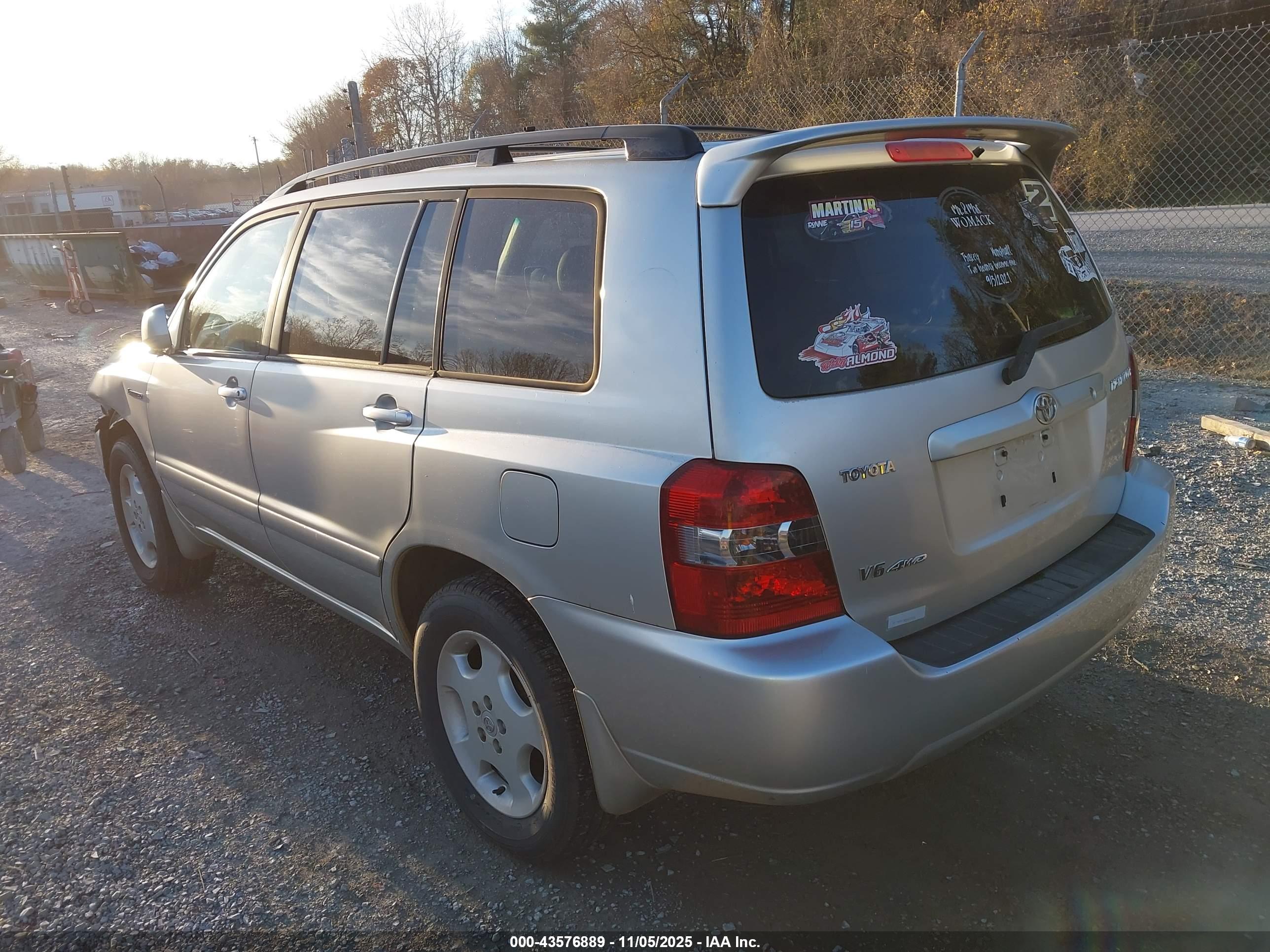 TOYOTA HIGHLANDER image 3