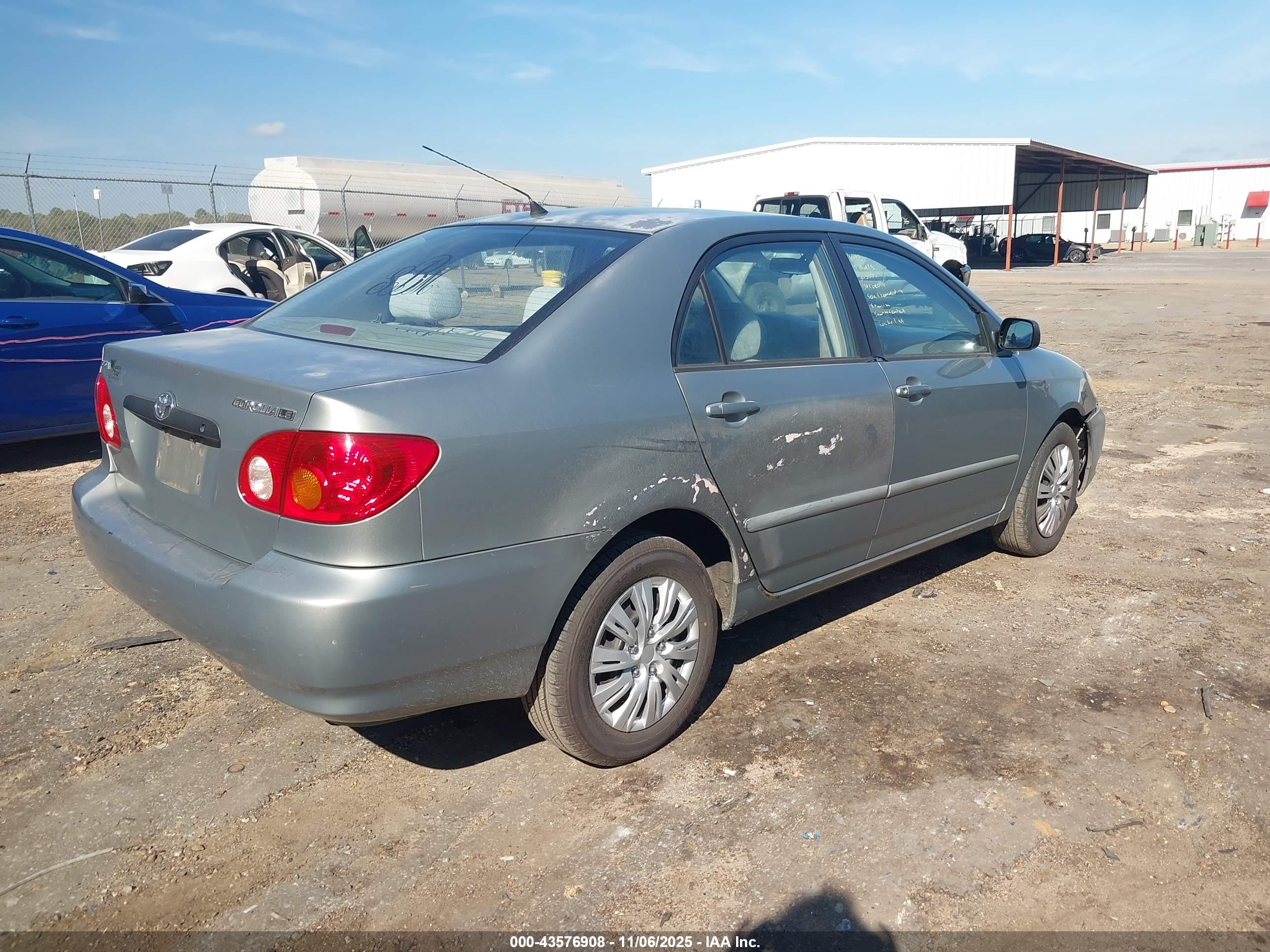 TOYOTA COROLLA image 4