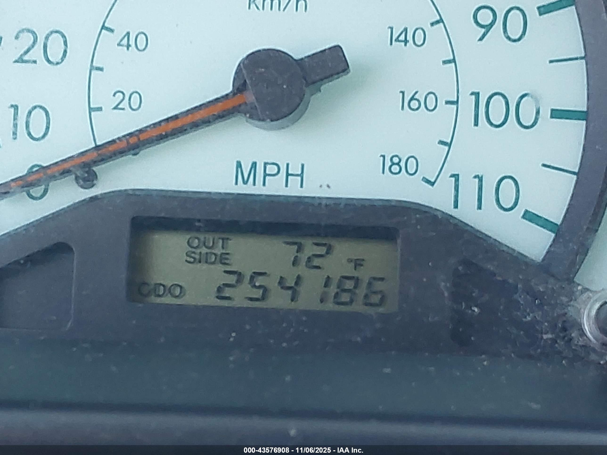 TOYOTA COROLLA image 7
