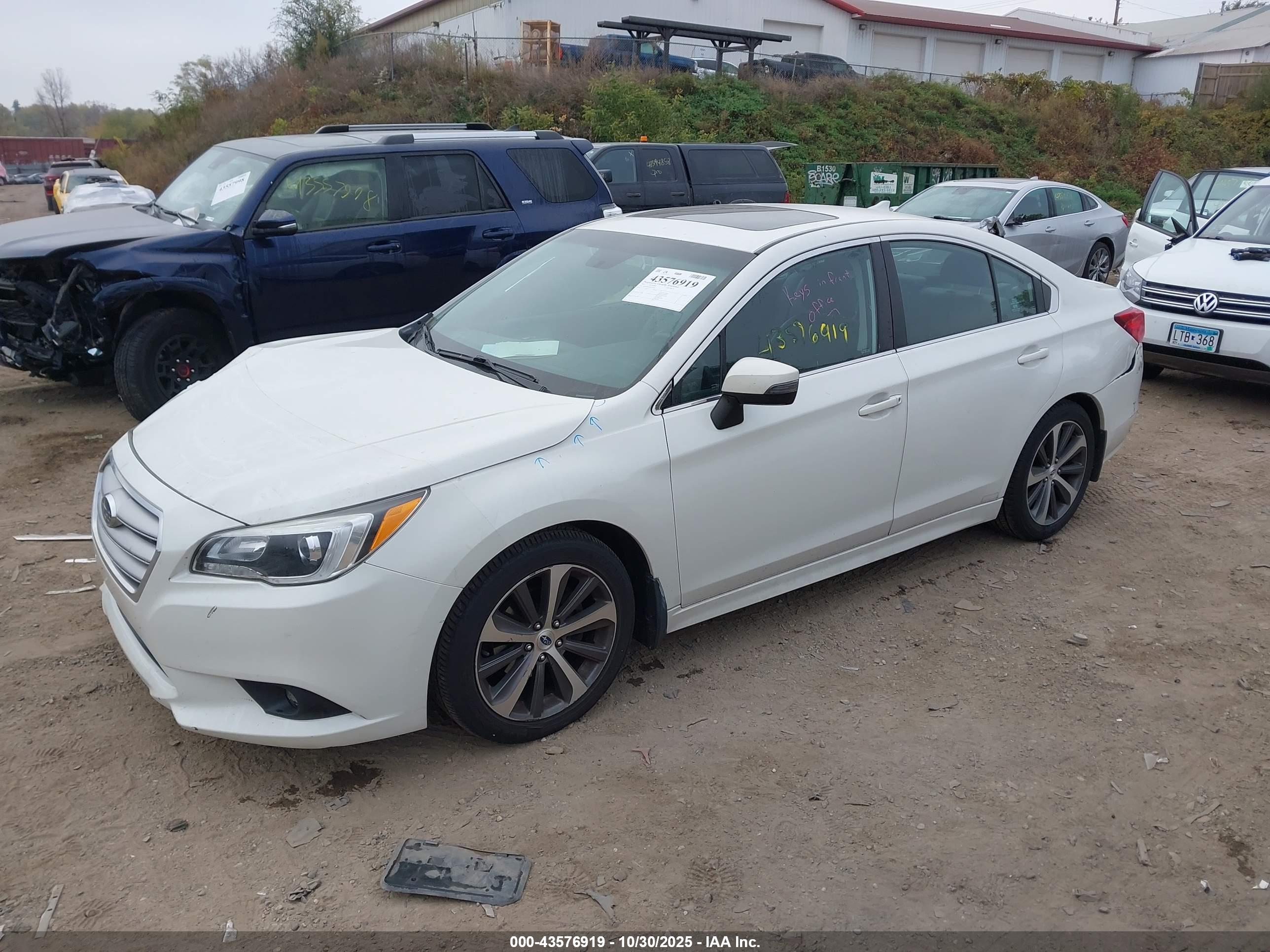 SUBARU LEGACY image 2
