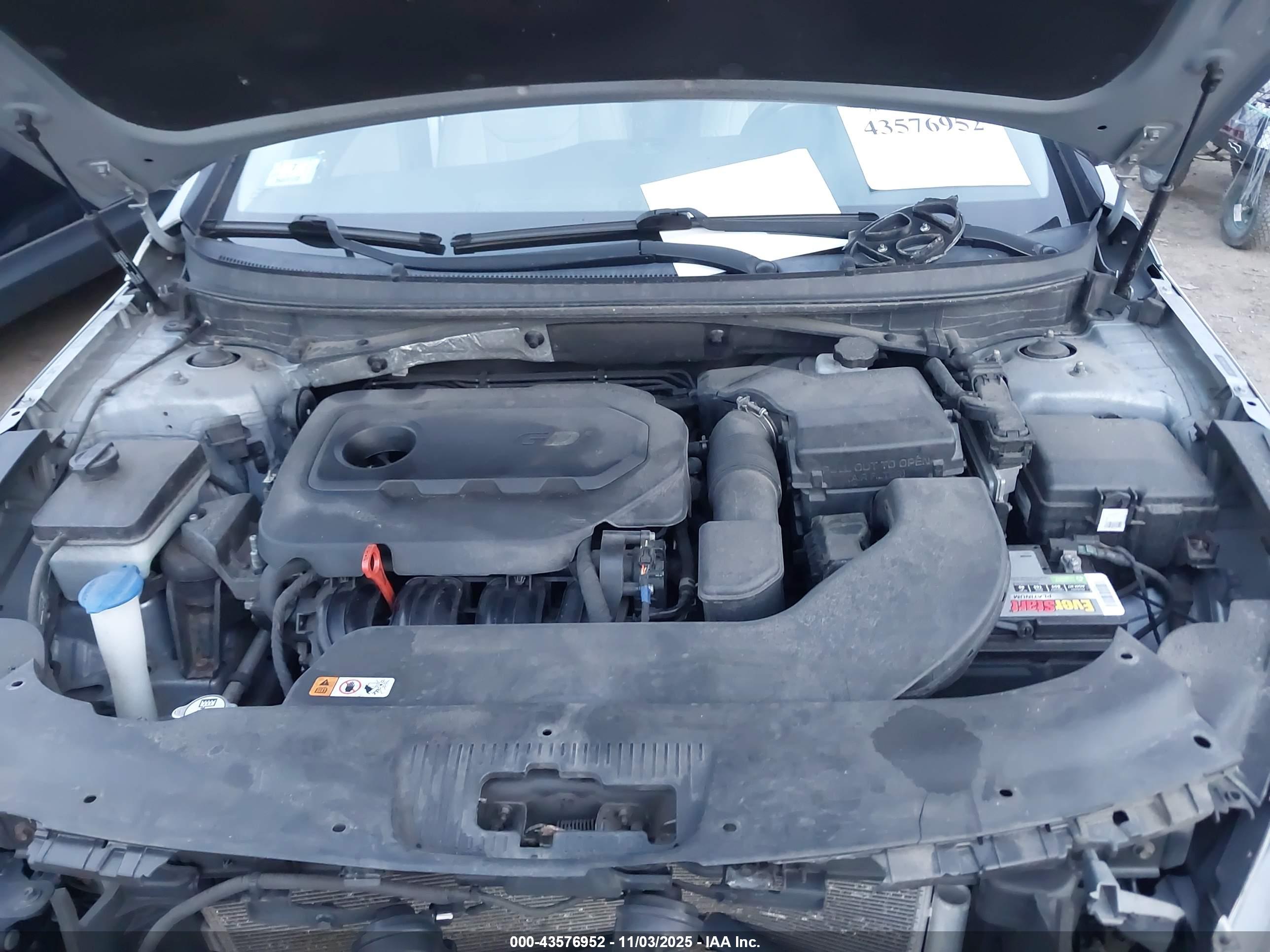 HYUNDAI SONATA image 10