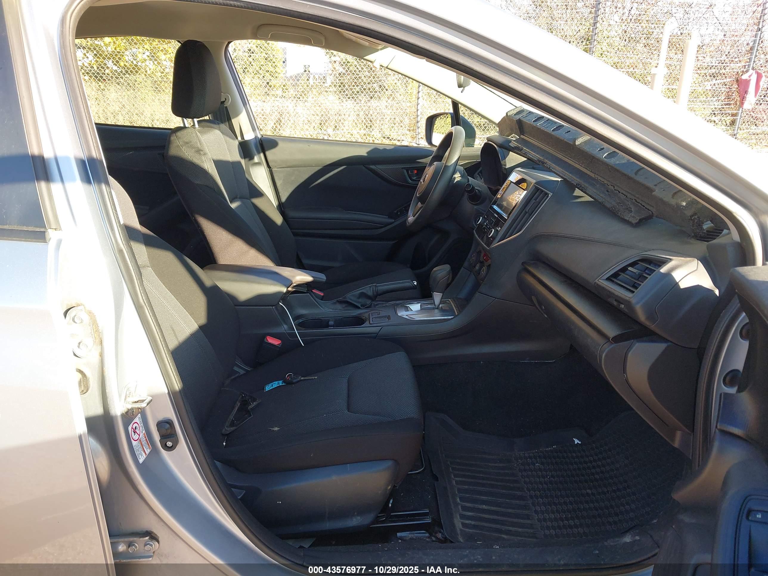 SUBARU IMPREZA image 5