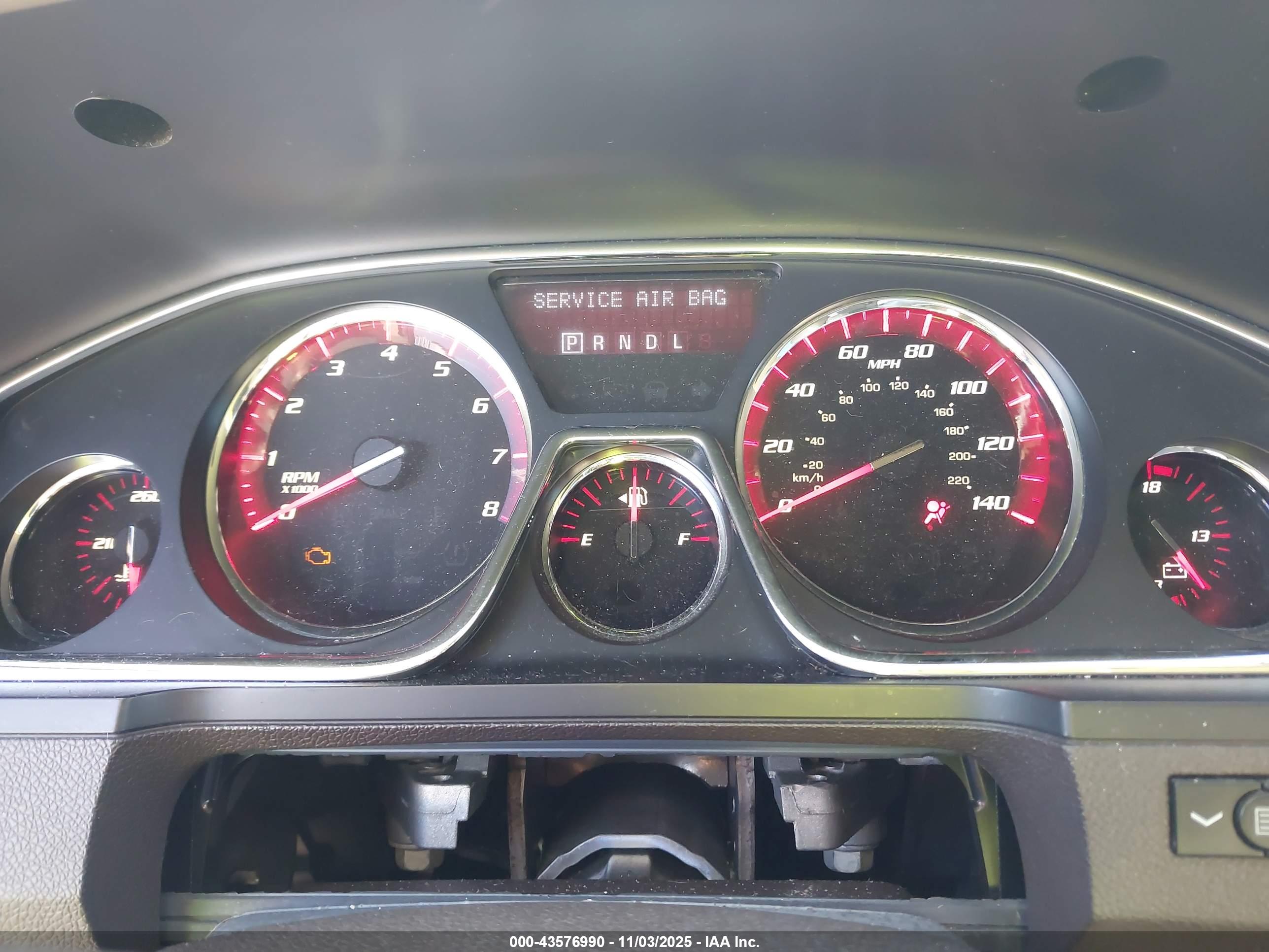 GMC ACADIA image 7