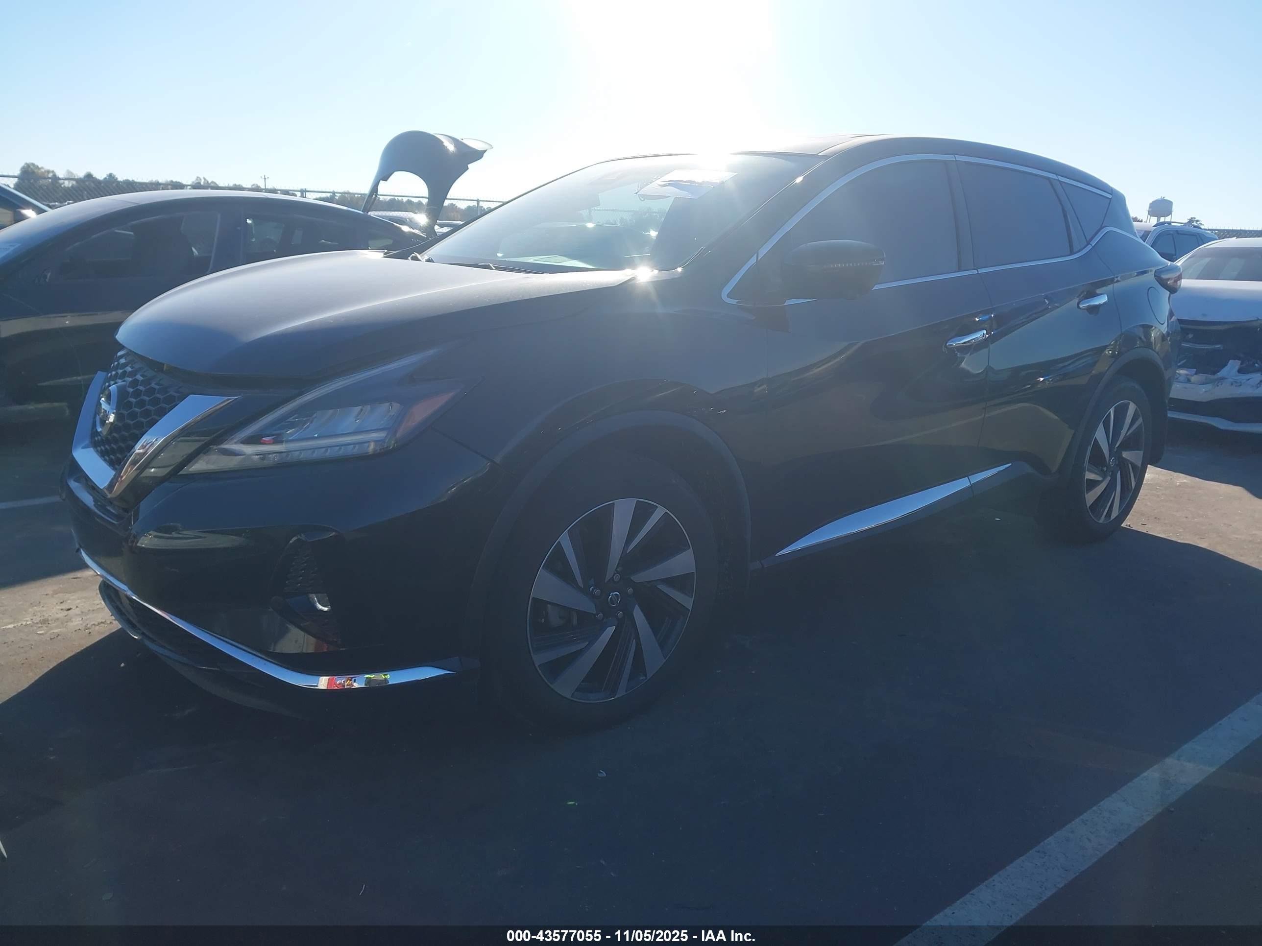 NISSAN MURANO image 2