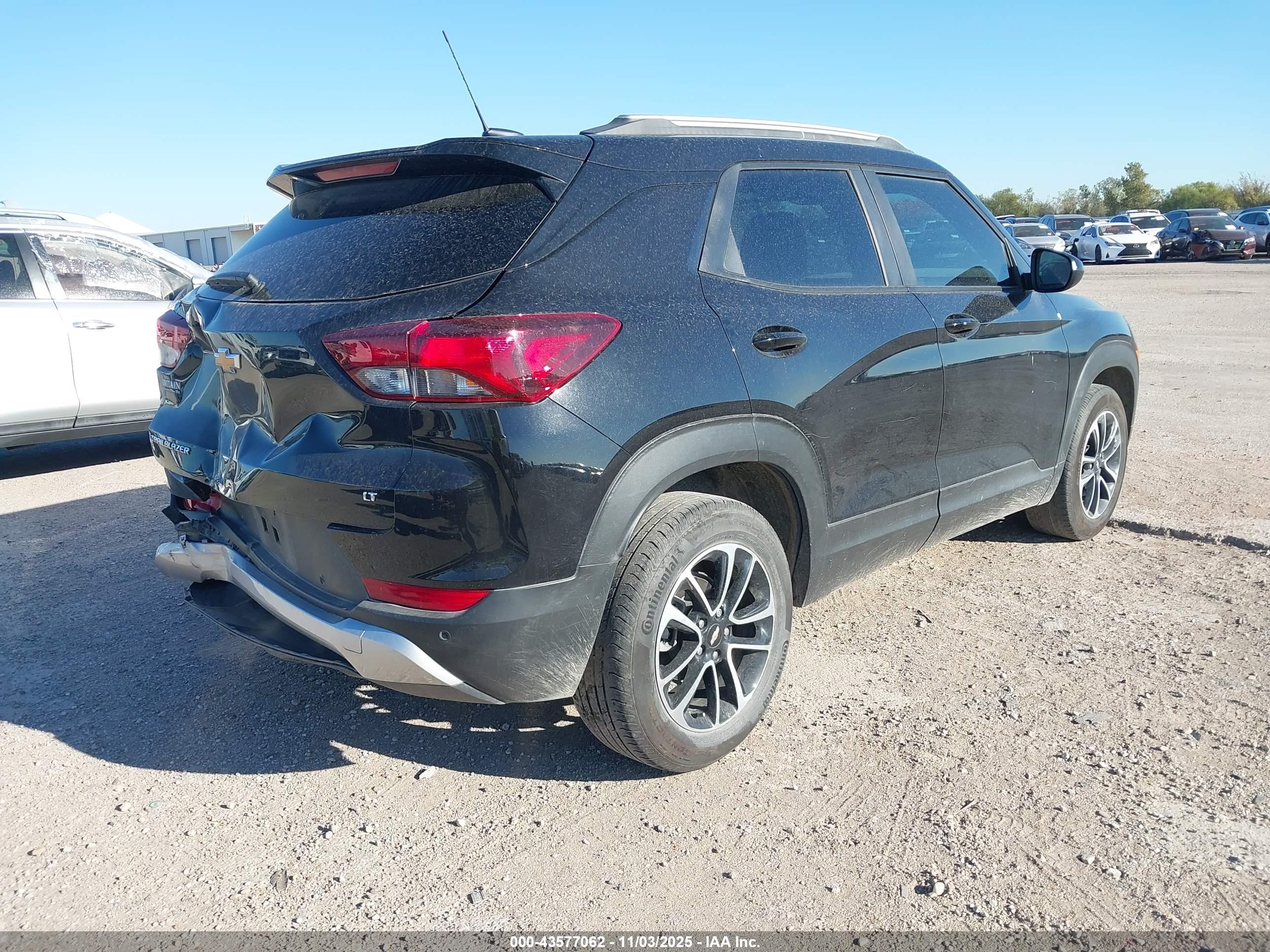 CHEVROLET TRAILBLAZER image 4