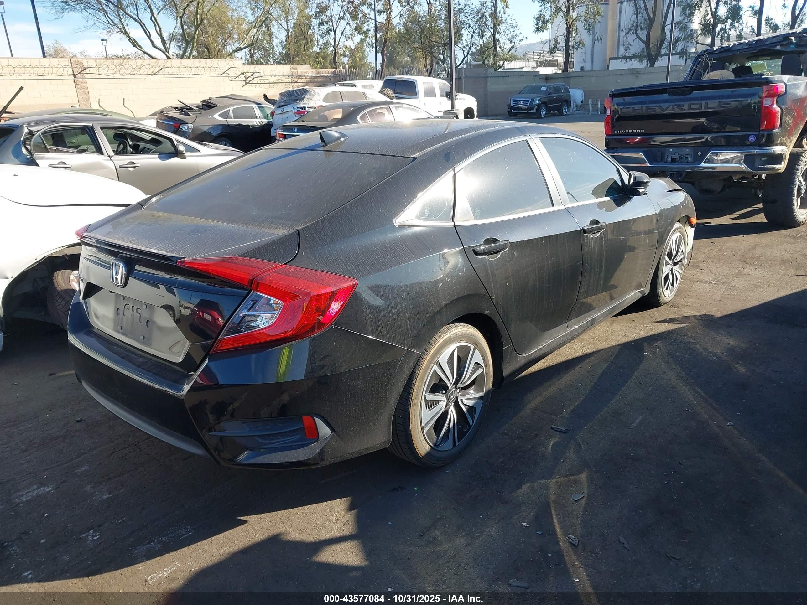 HONDA CIVIC image 4