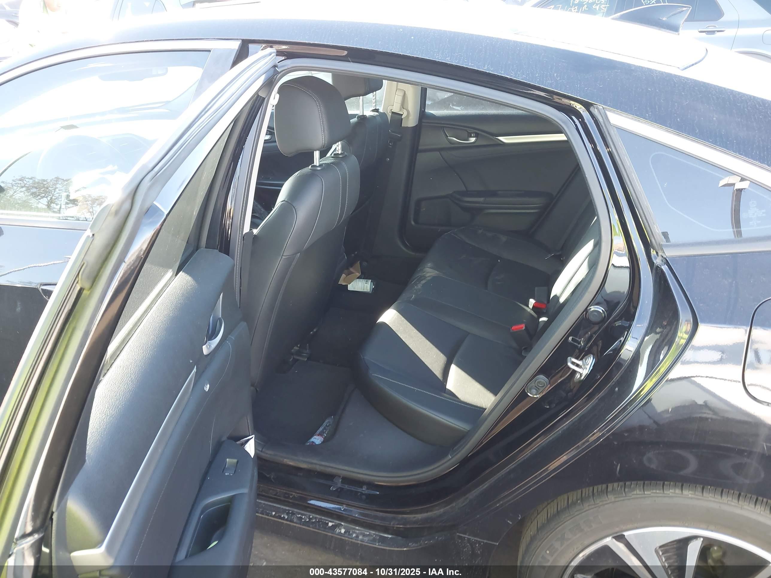 HONDA CIVIC image 8