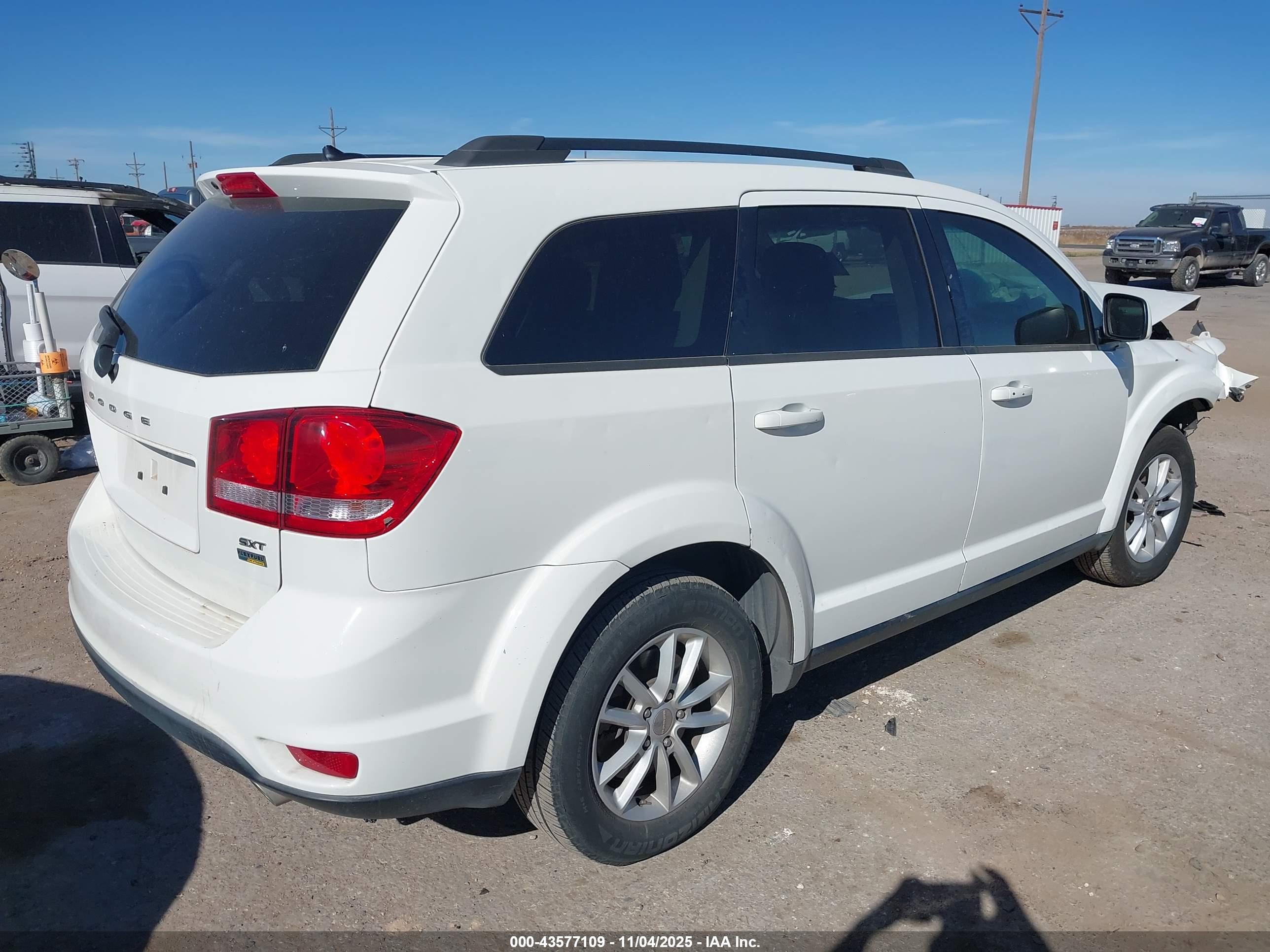 DODGE JOURNEY image 4
