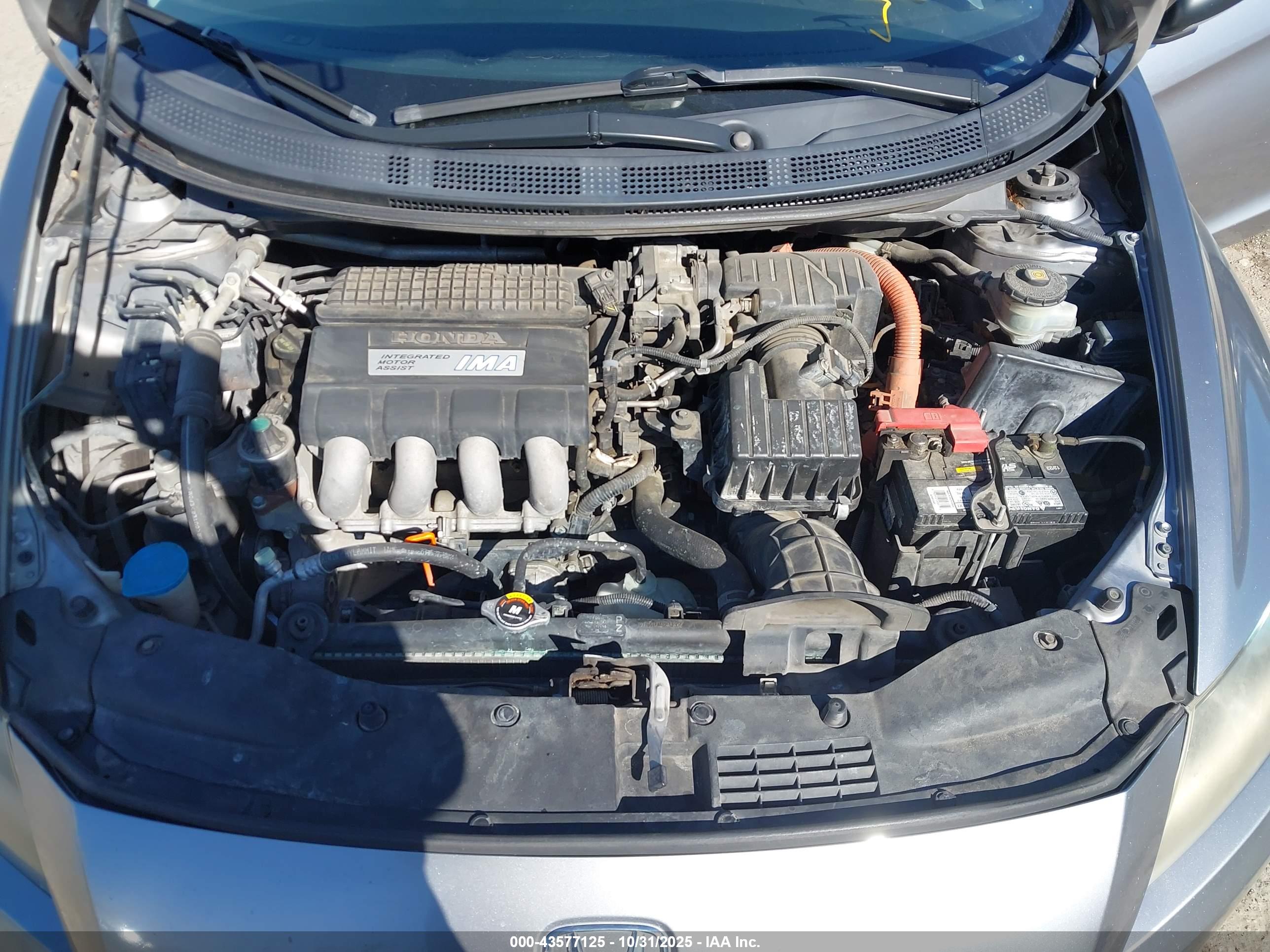 HONDA CR-Z image 10