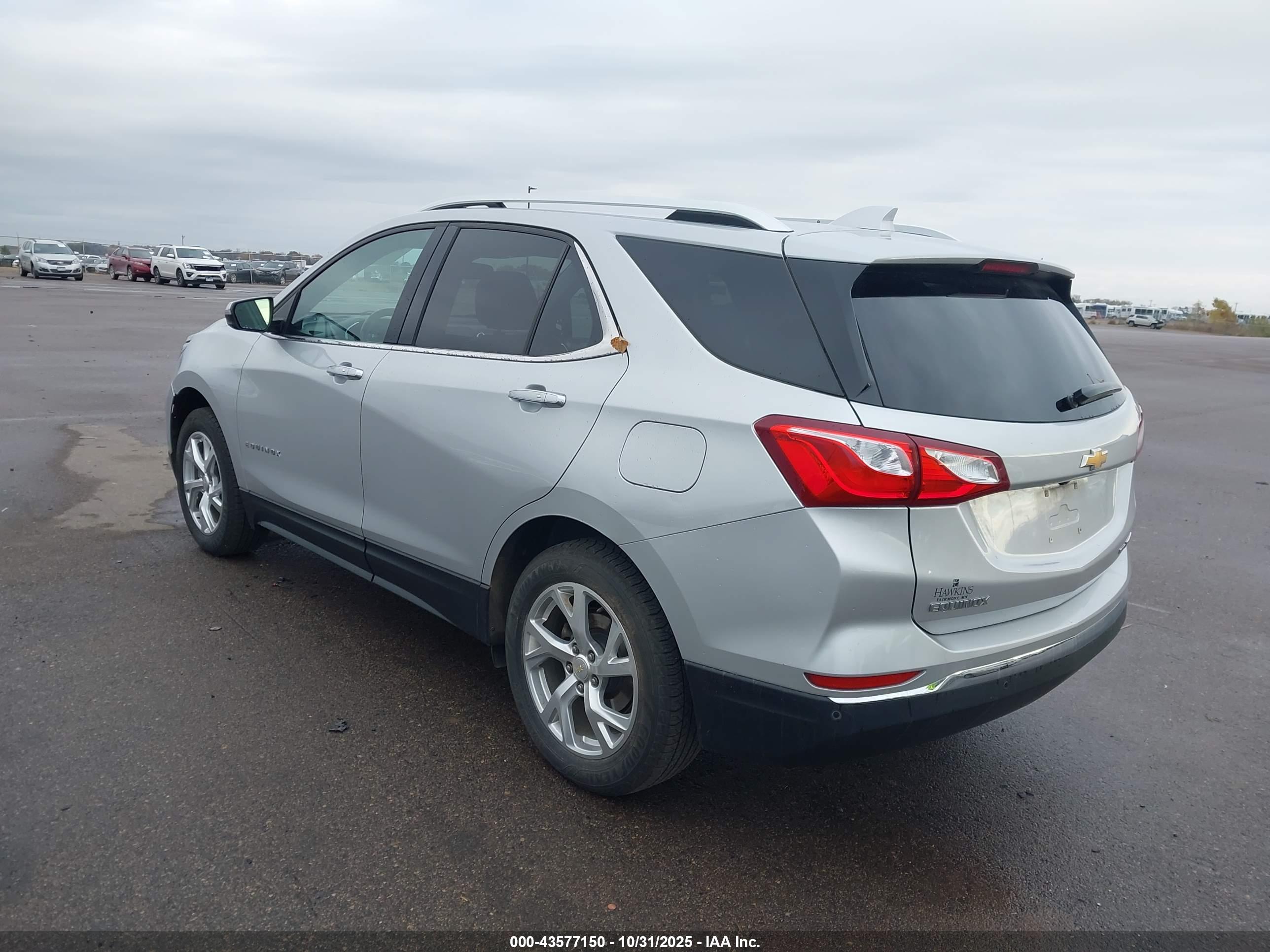 CHEVROLET EQUINOX image 3