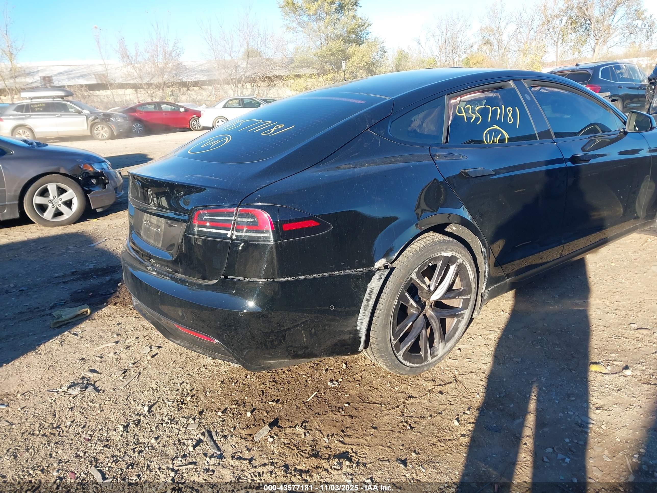 TESLA MODEL image 6