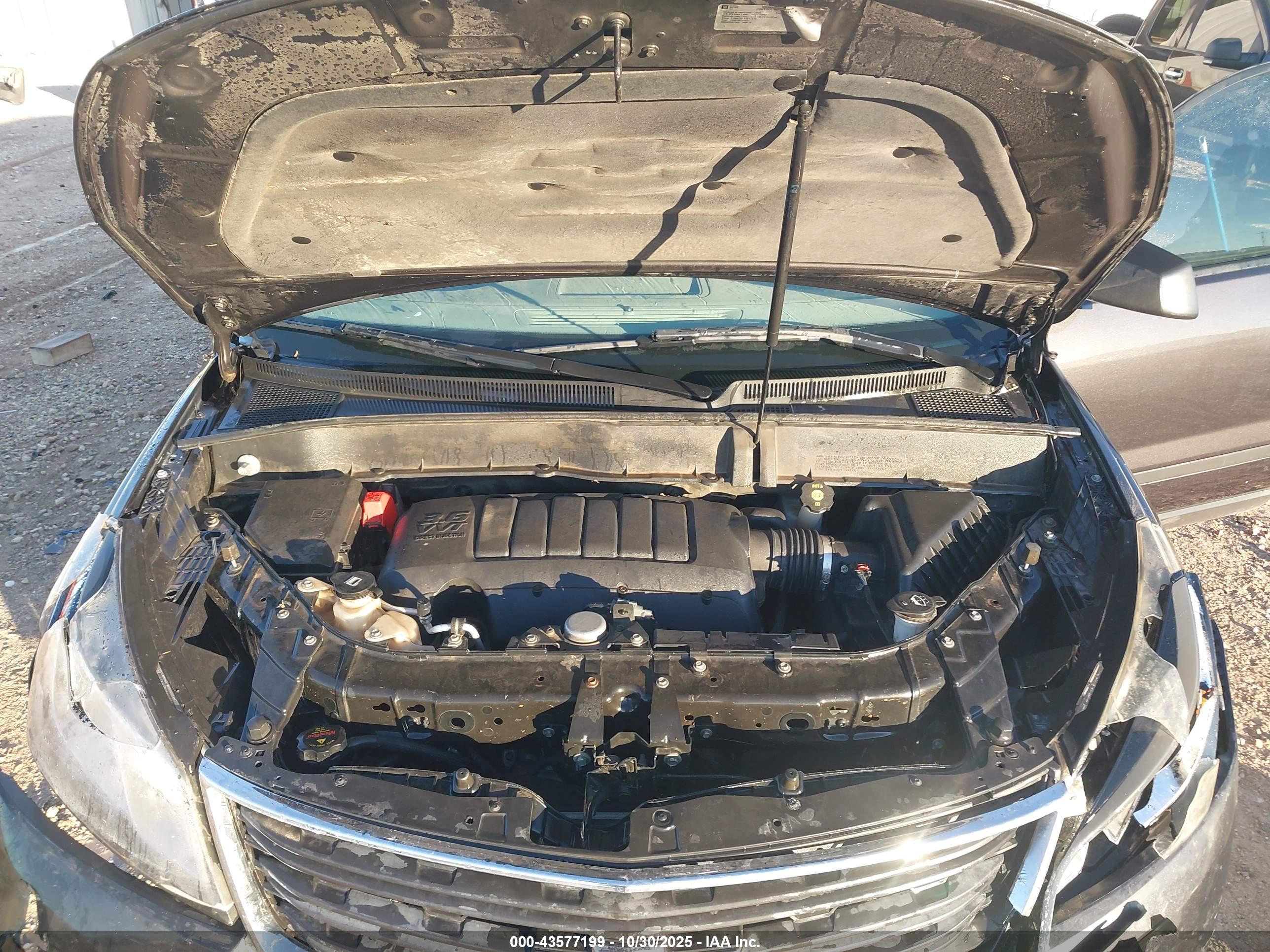 CHEVROLET TRAVERSE image 10