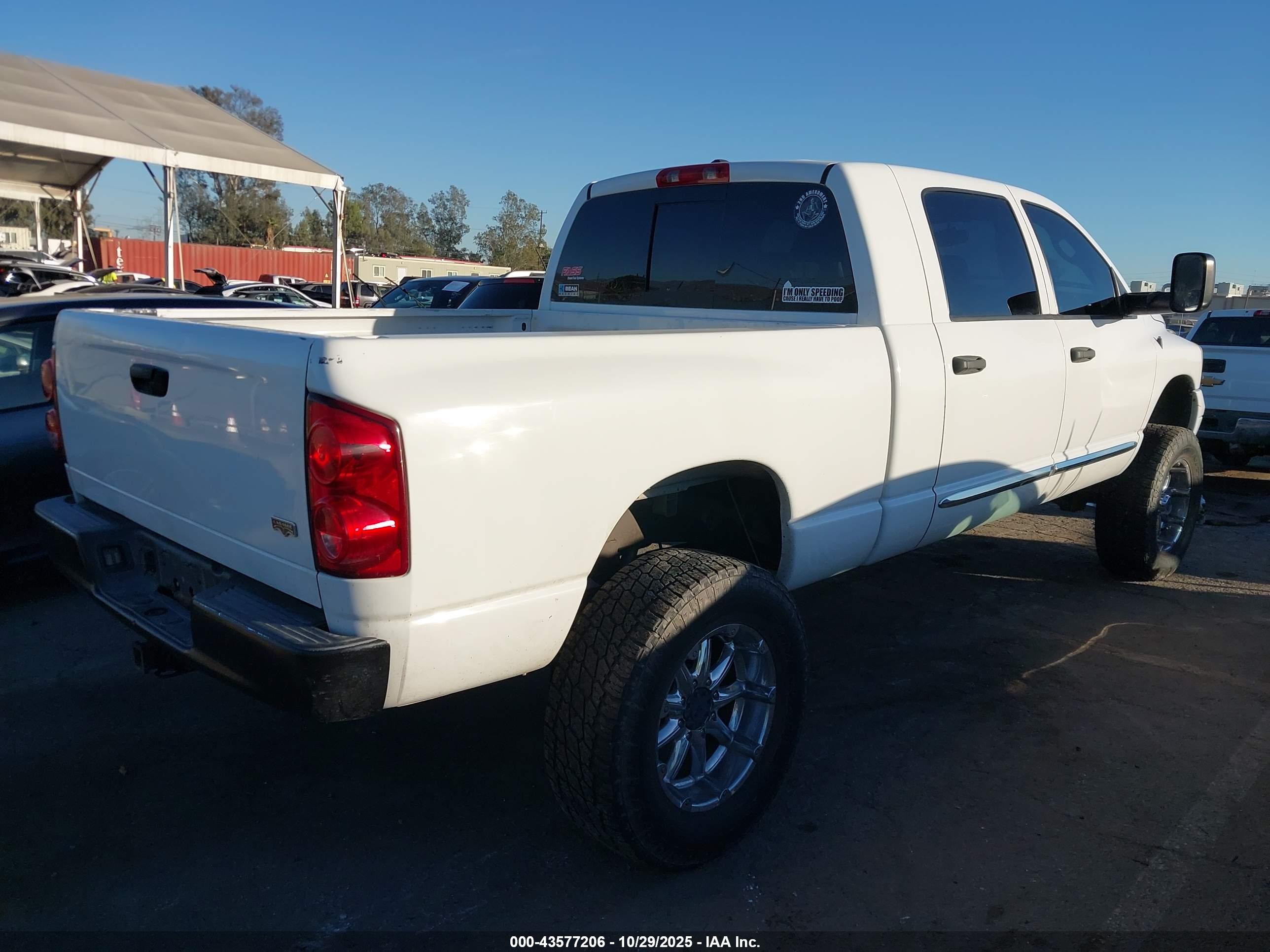 DODGE RAM image 4