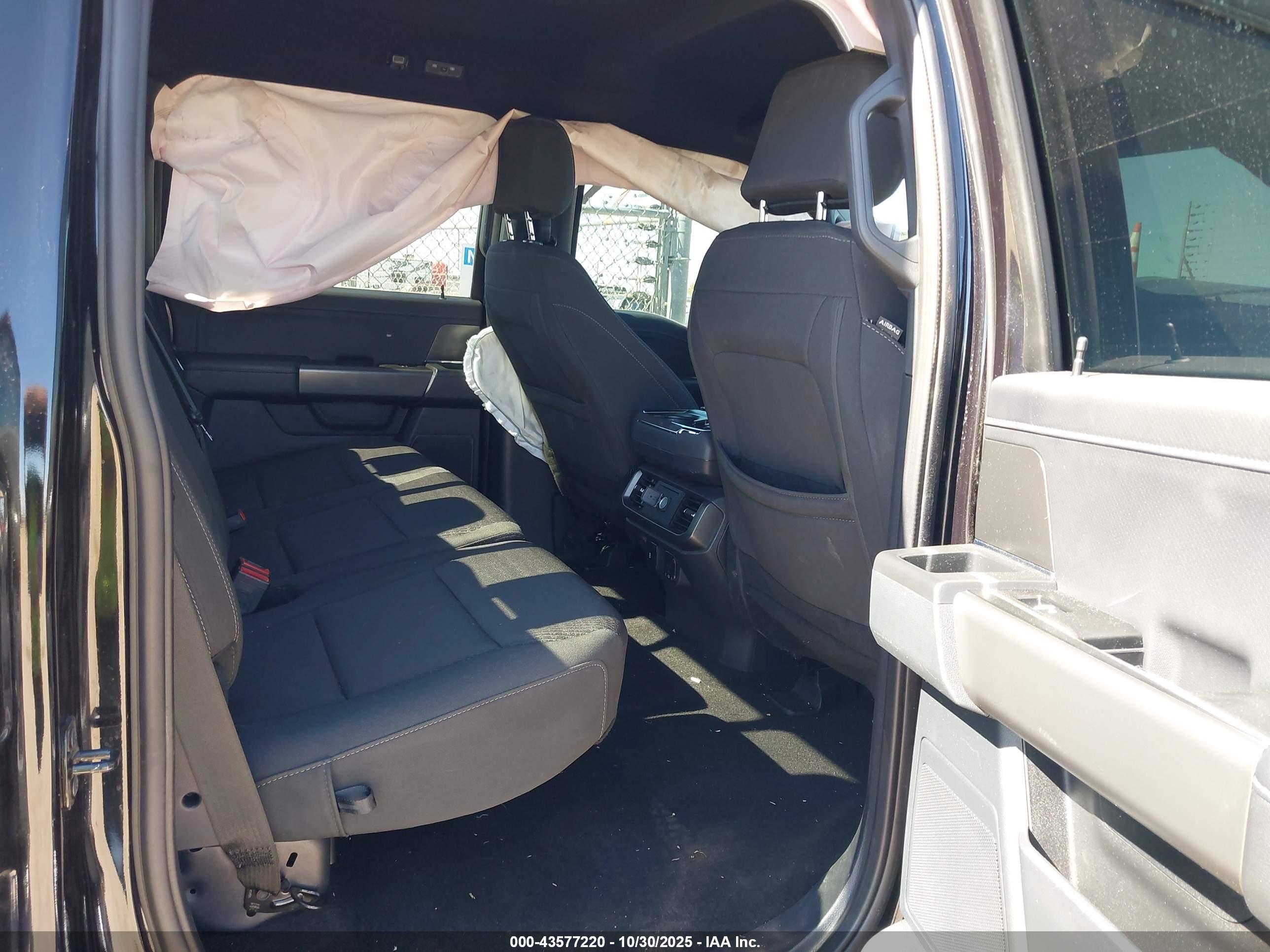 FORD F-150 image 8